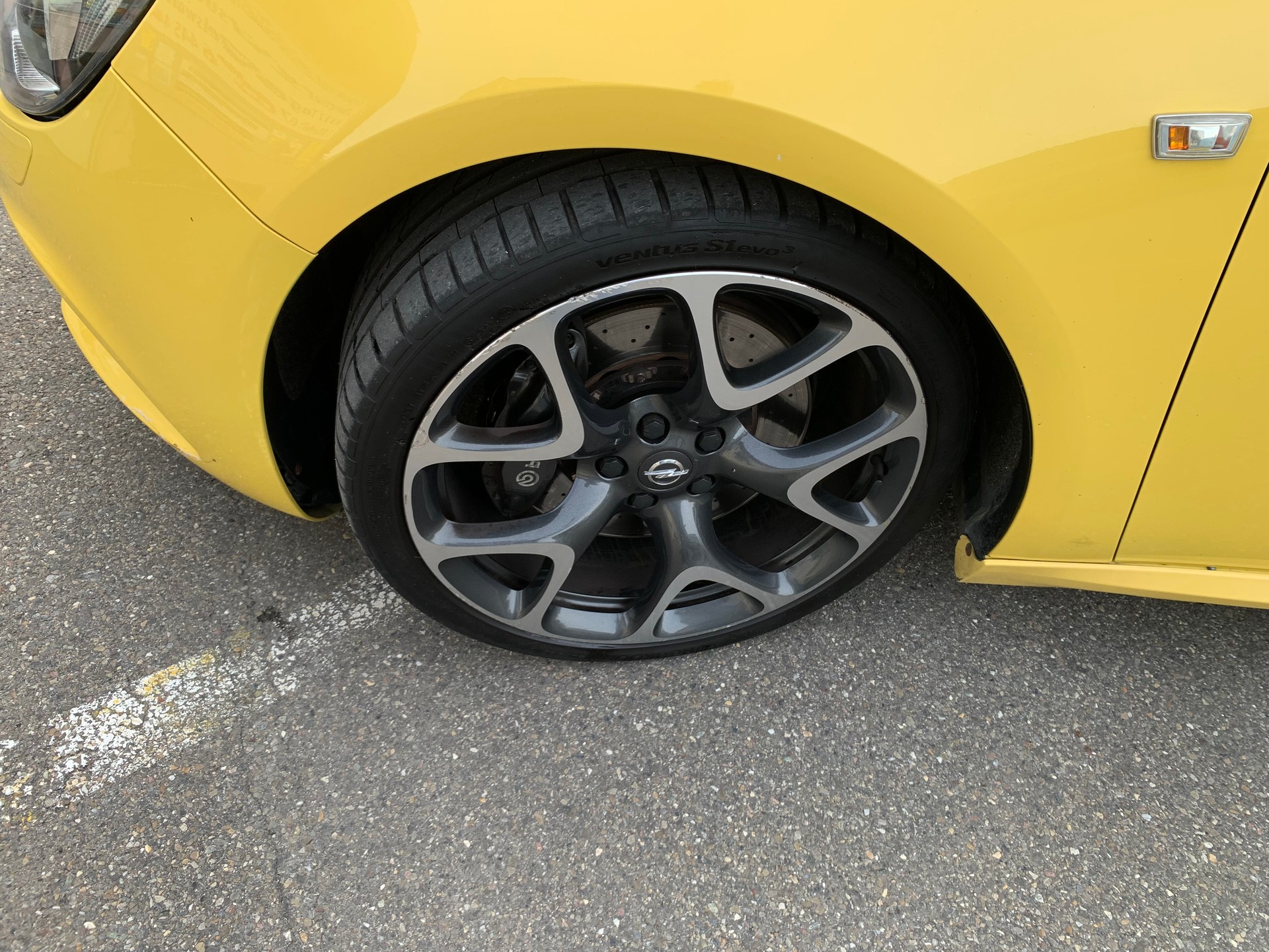 OPEL Astra GTC 2.0i 16V Turbo OPC-image-11