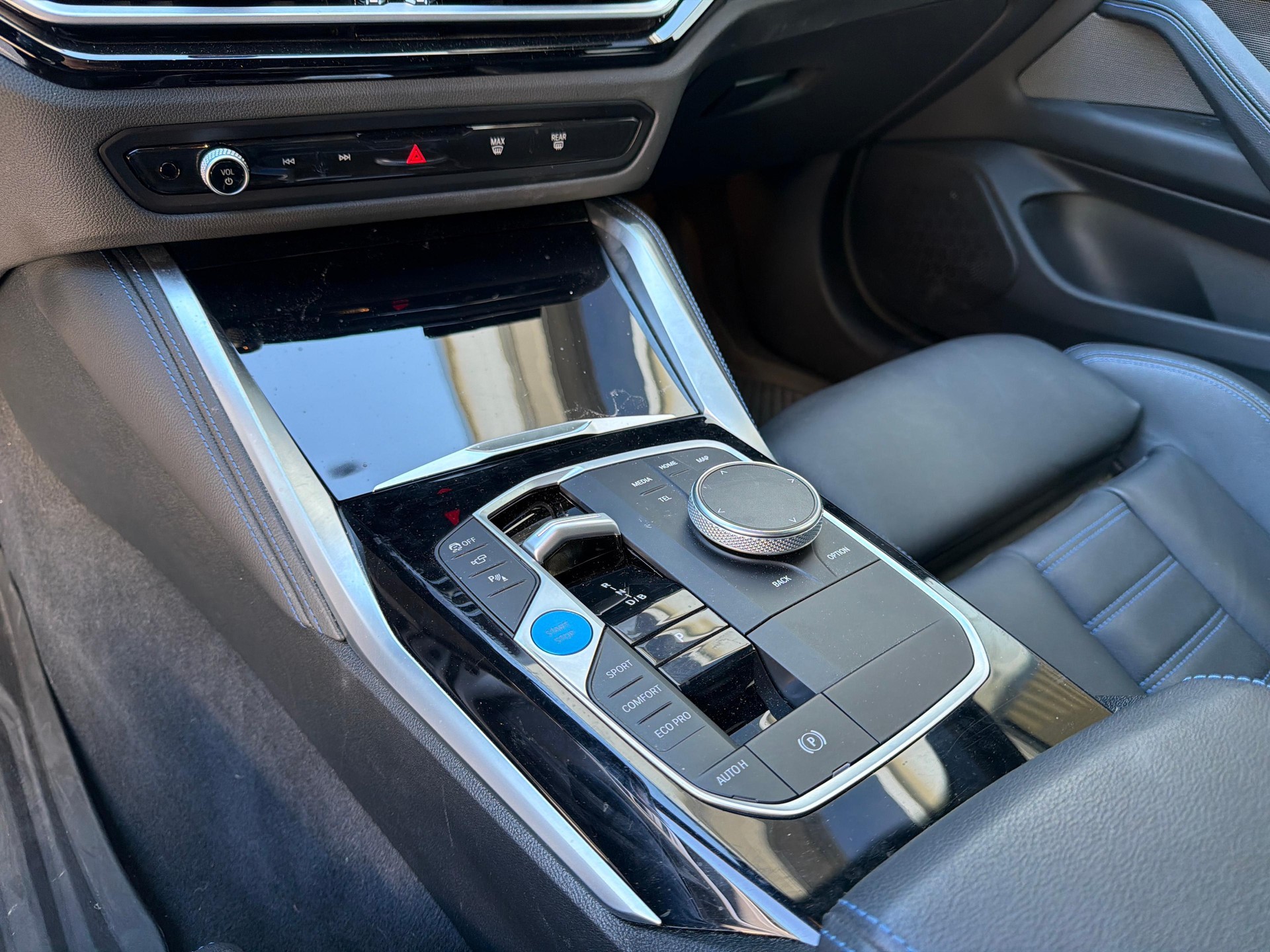 BMW i4 M50-image-15