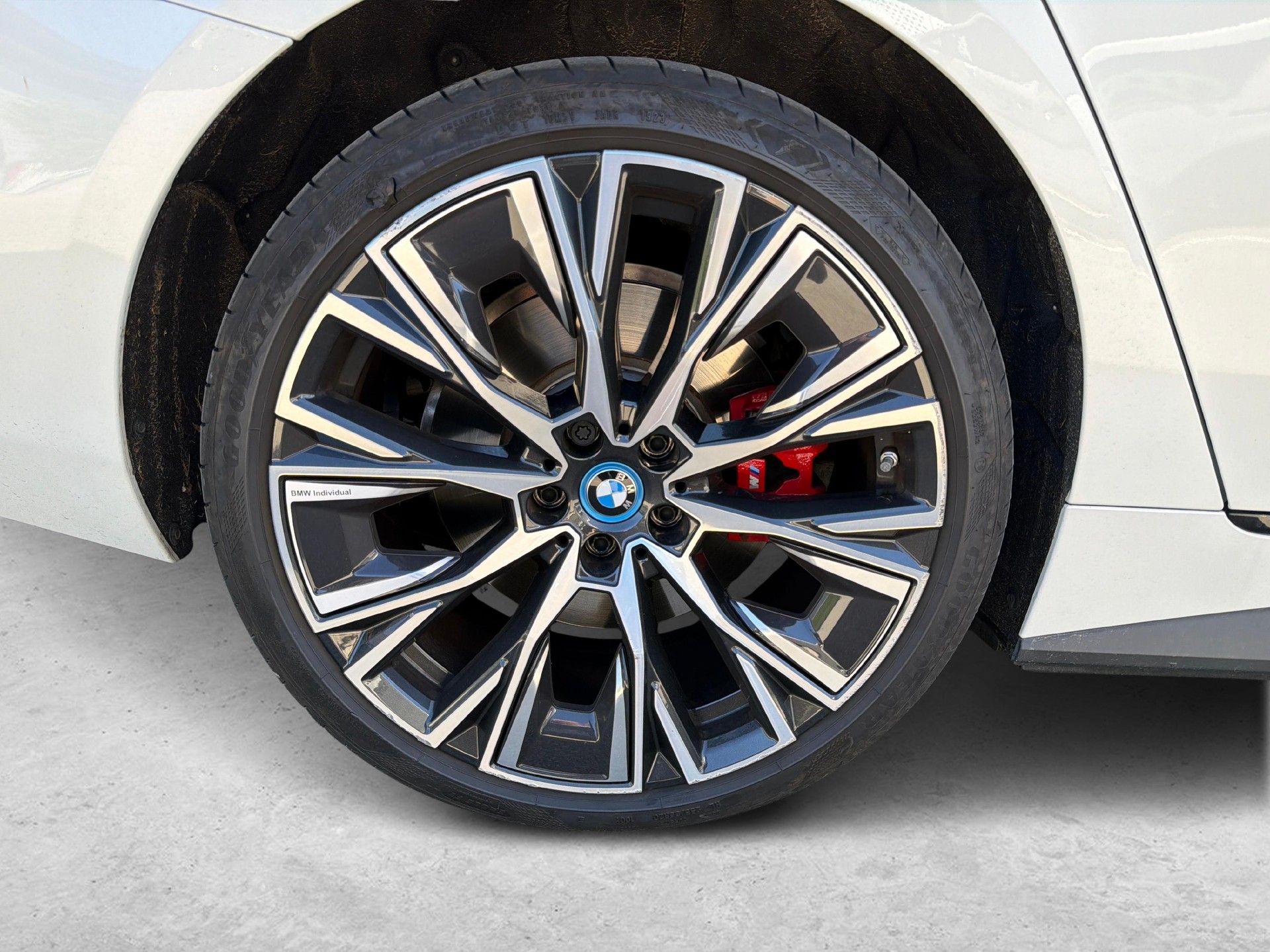 BMW i4 M50-image-8