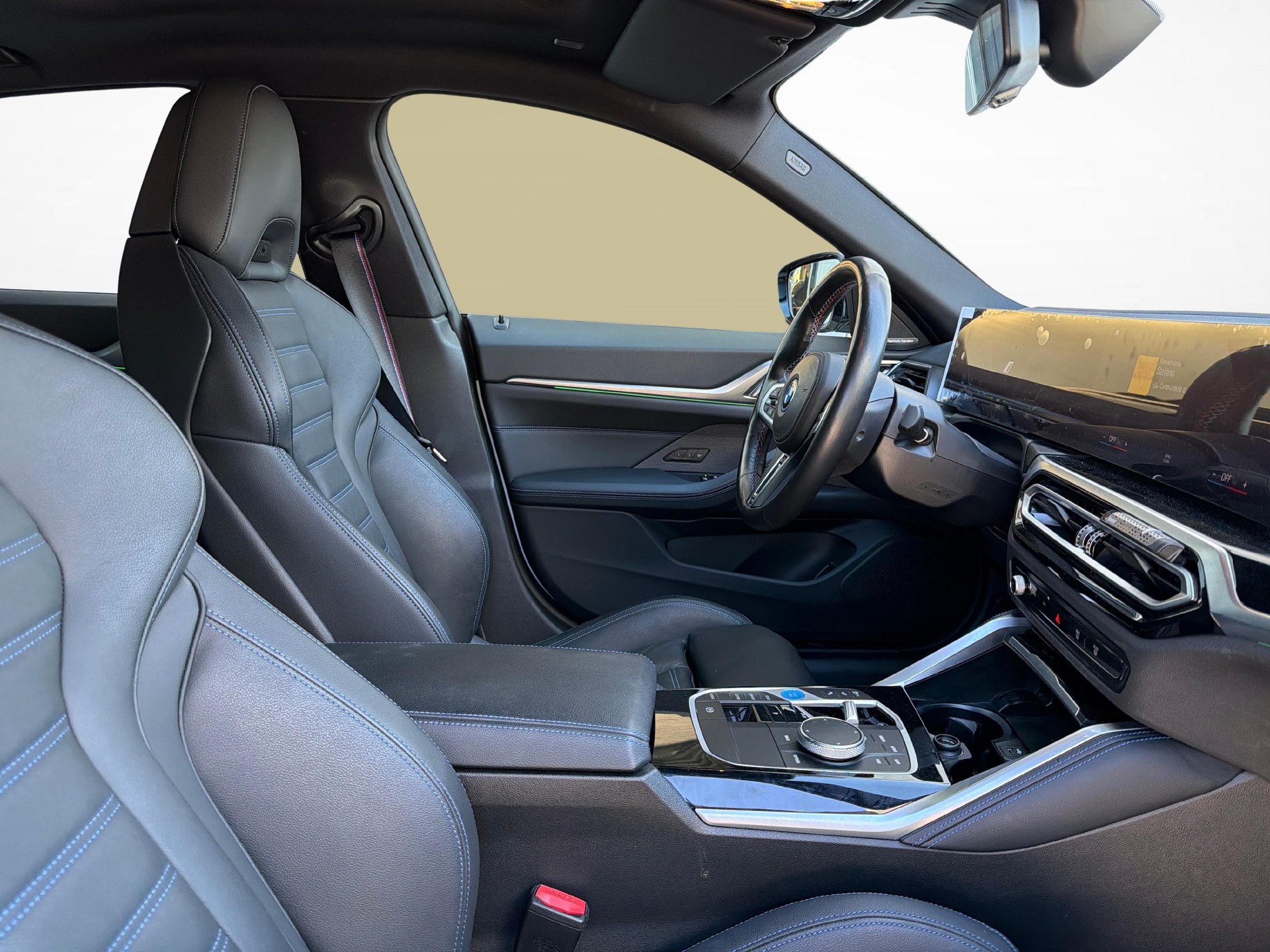 BMW i4 M50-image-17