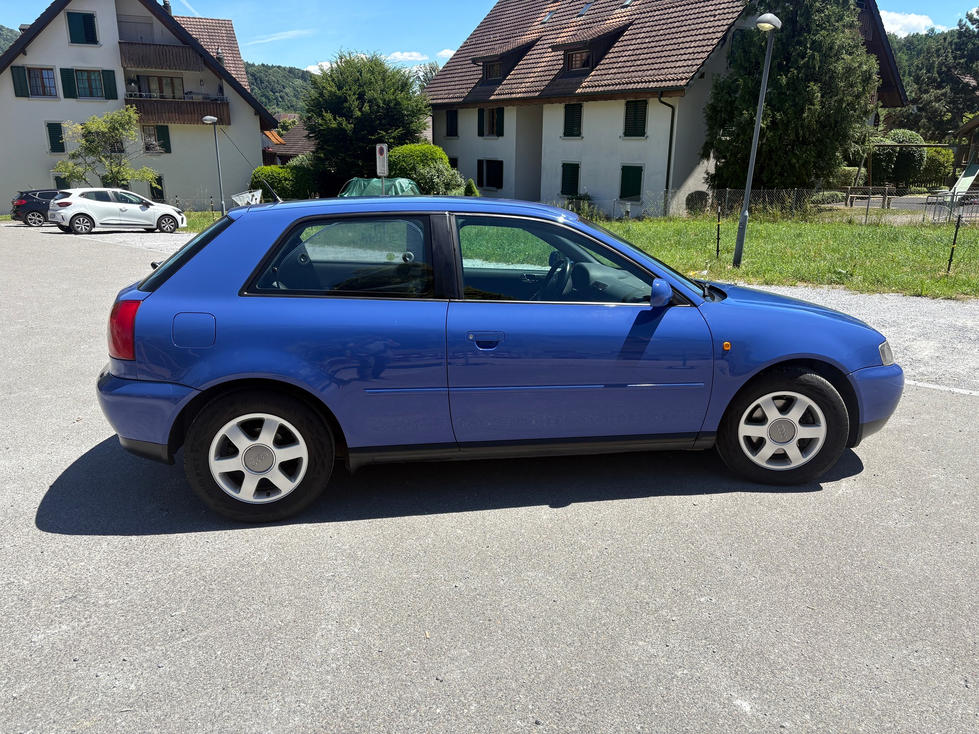 AUDI 1.8 20V Turbo 150 Ambition-image-2