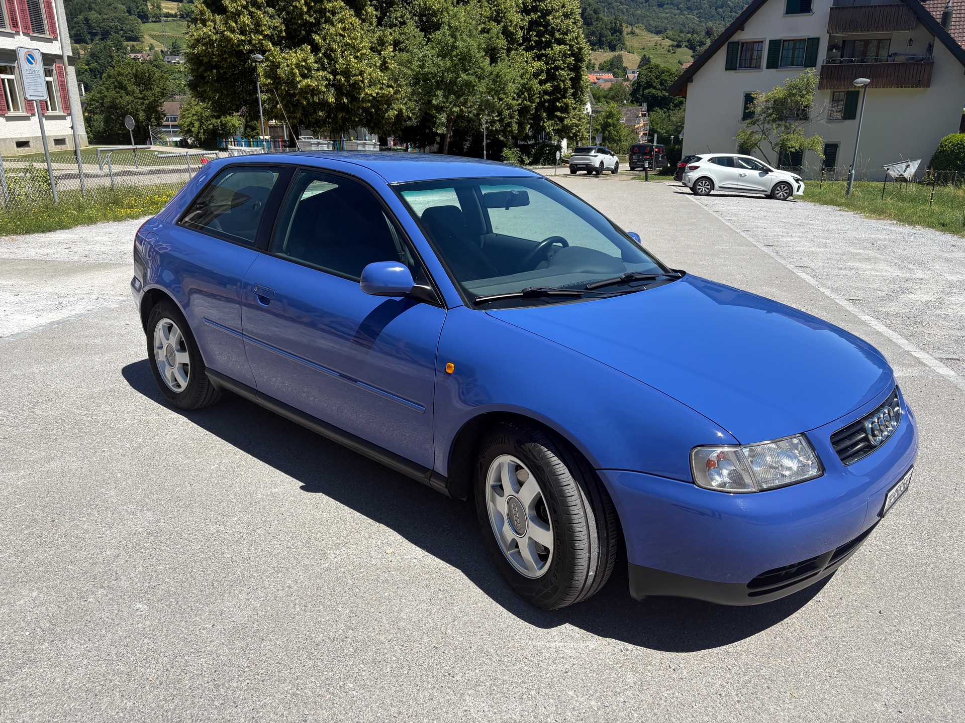 AUDI 1.8 20V Turbo 150 Ambition-image-1