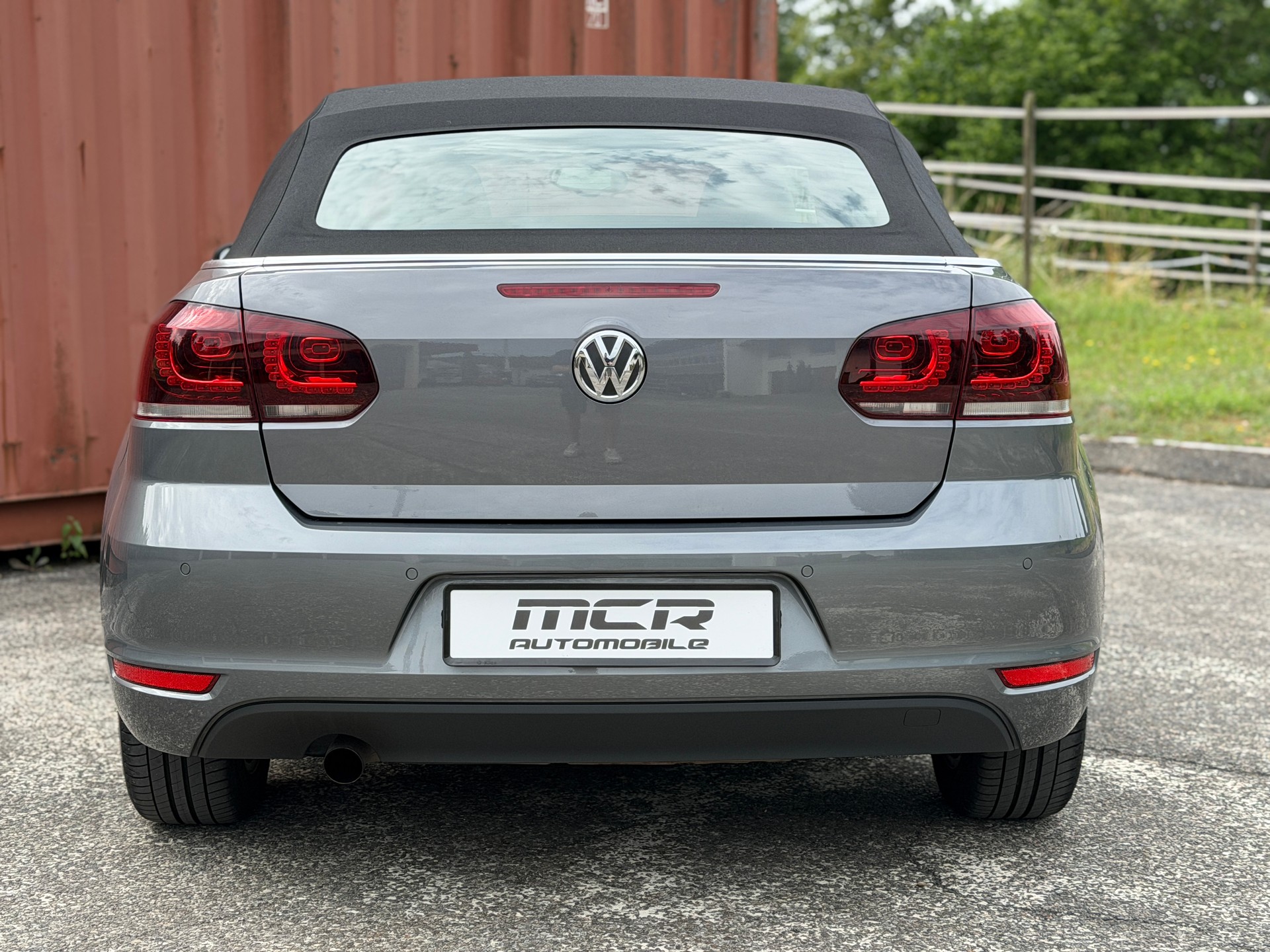 VW Golf VI Cabriolet 1.2 TSI BlueMT-image-8
