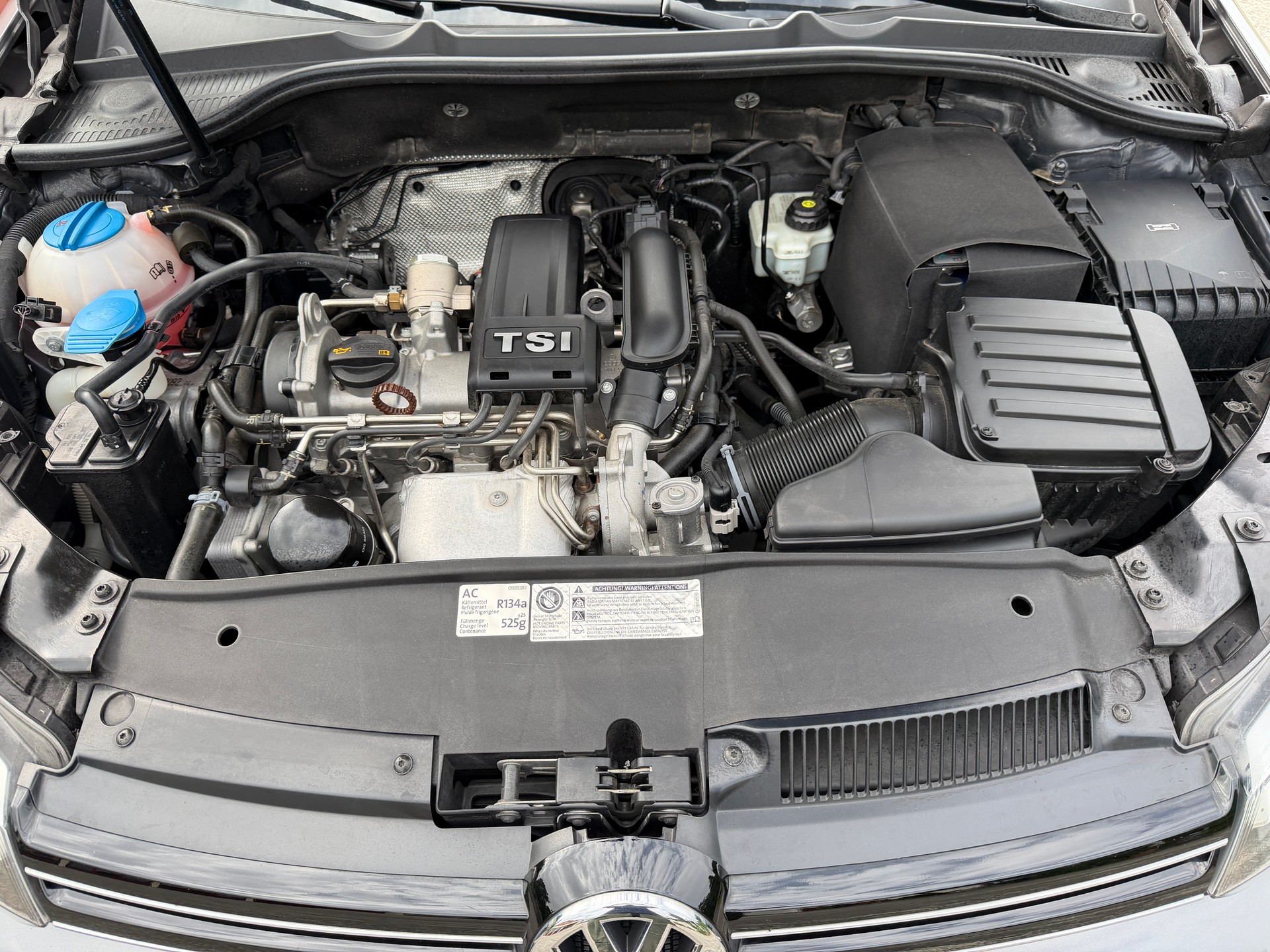 VW Golf VI Cabriolet 1.2 TSI BlueMT-image-9