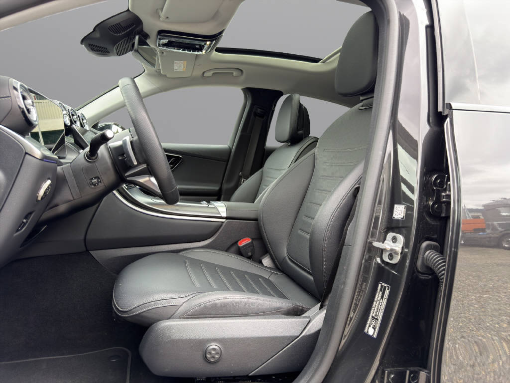 MERCEDES-BENZ GLC 300 e EQ Star AMG Line 4matic Coupé-image-6
