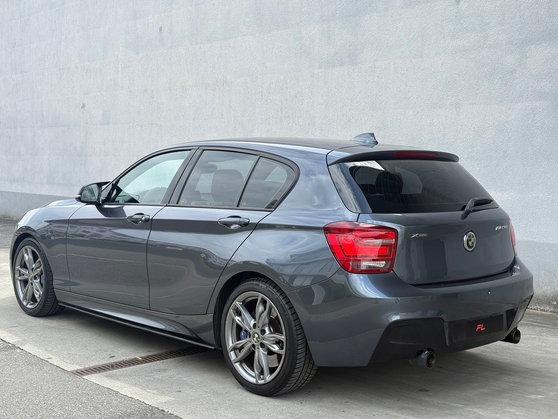 BMW M135i xDrive Steptronic-image-3