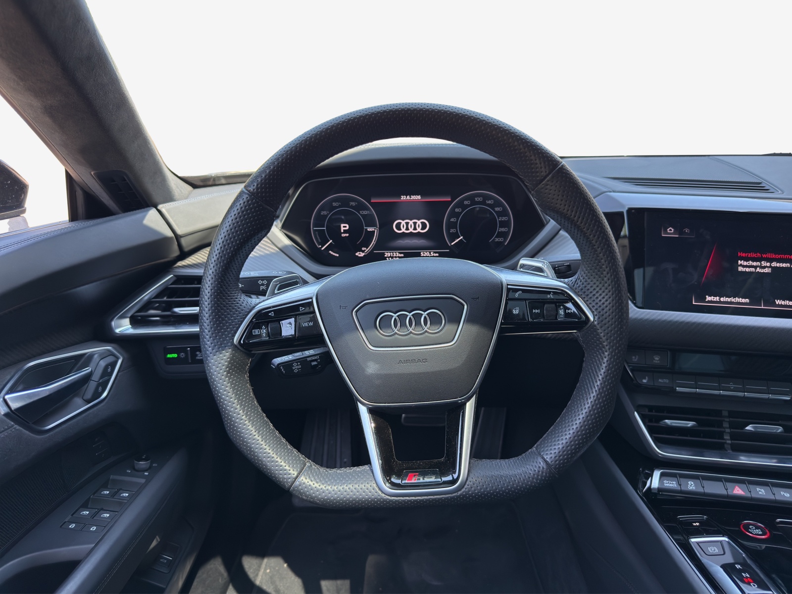 AUDI RS e-tron GT quattro-image-9