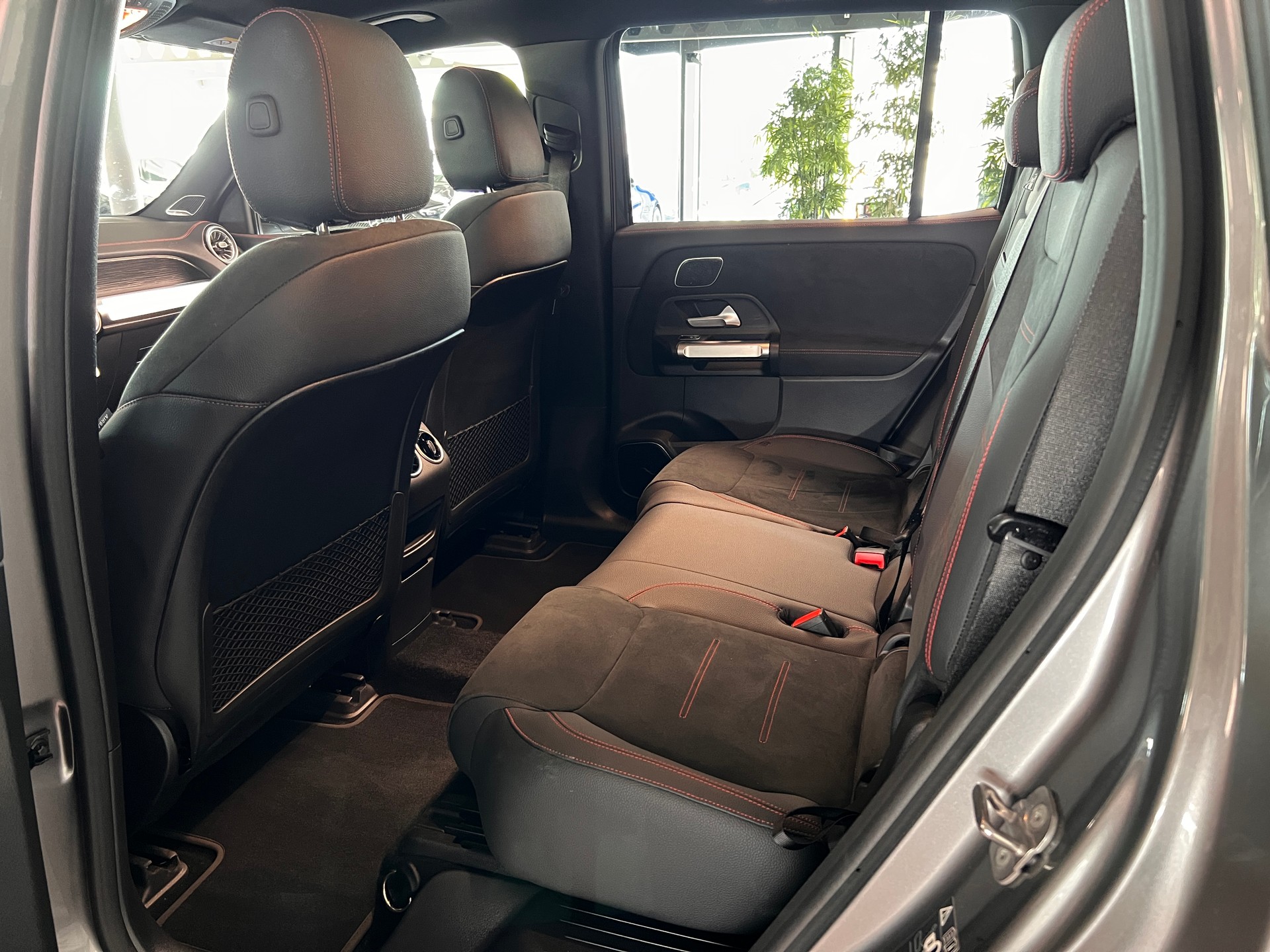 MERCEDES-BENZ EQB 350 66,5 kWh 4Matic Excellence-image-8