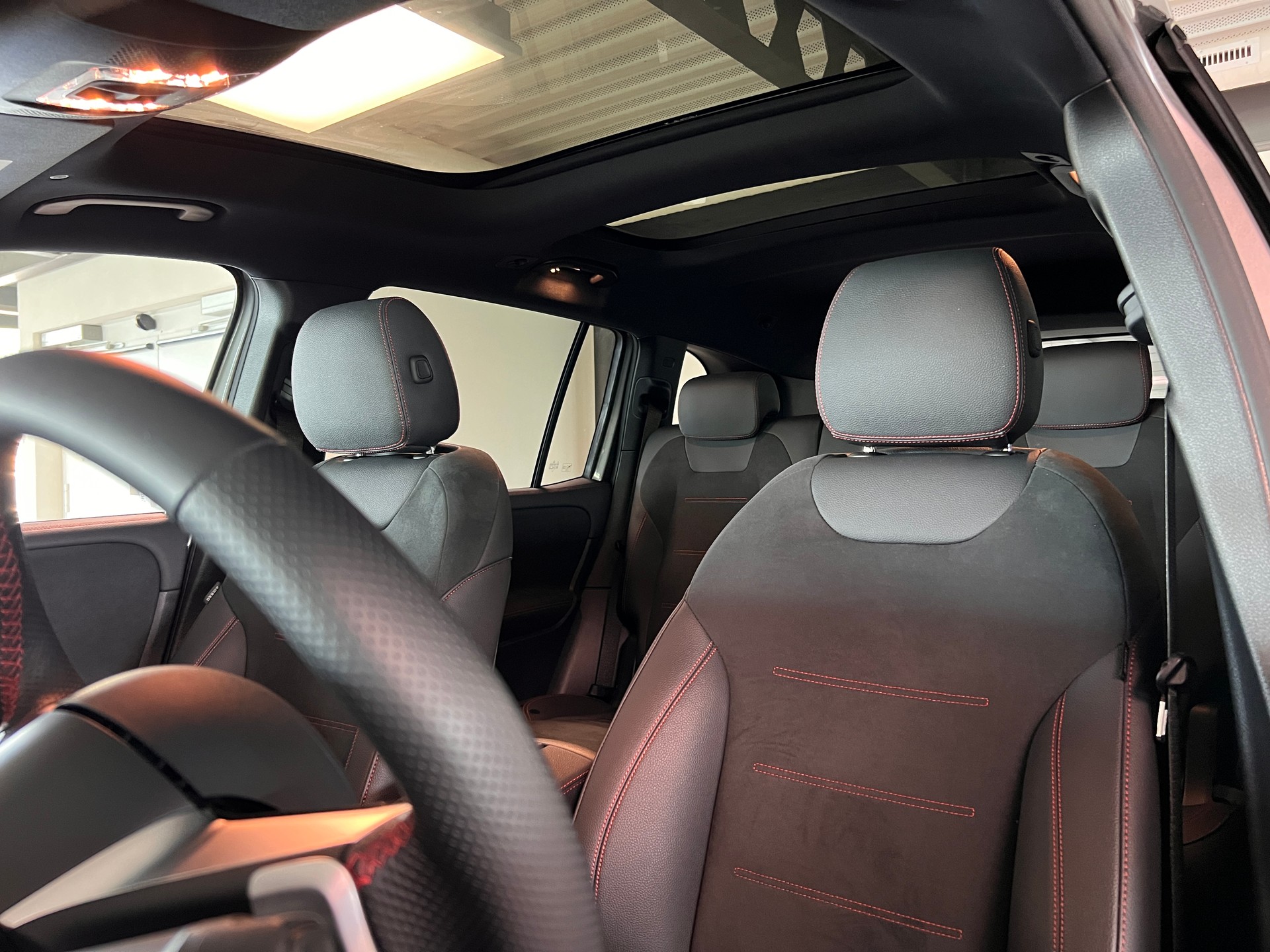MERCEDES-BENZ EQB 350 66,5 kWh 4Matic Excellence-image-12