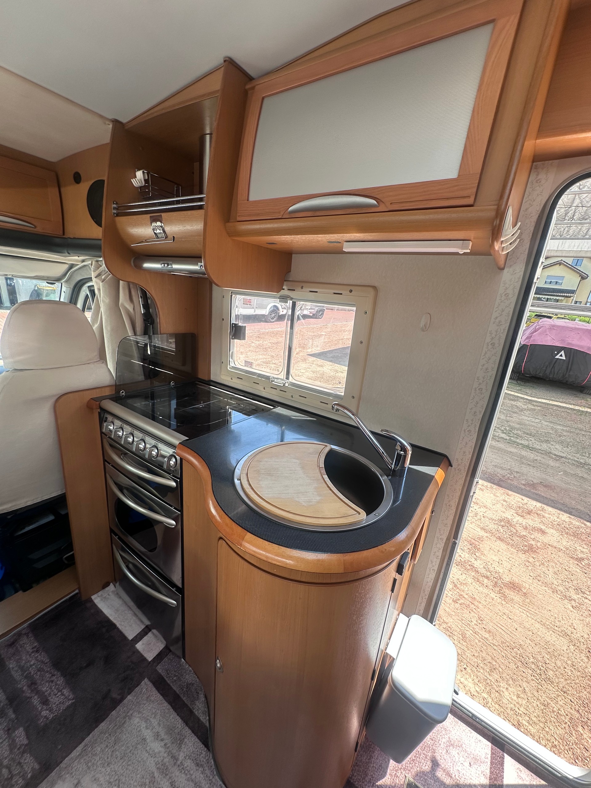 CI CARAVANSINTERNATIONAL Cipro 35-image-3