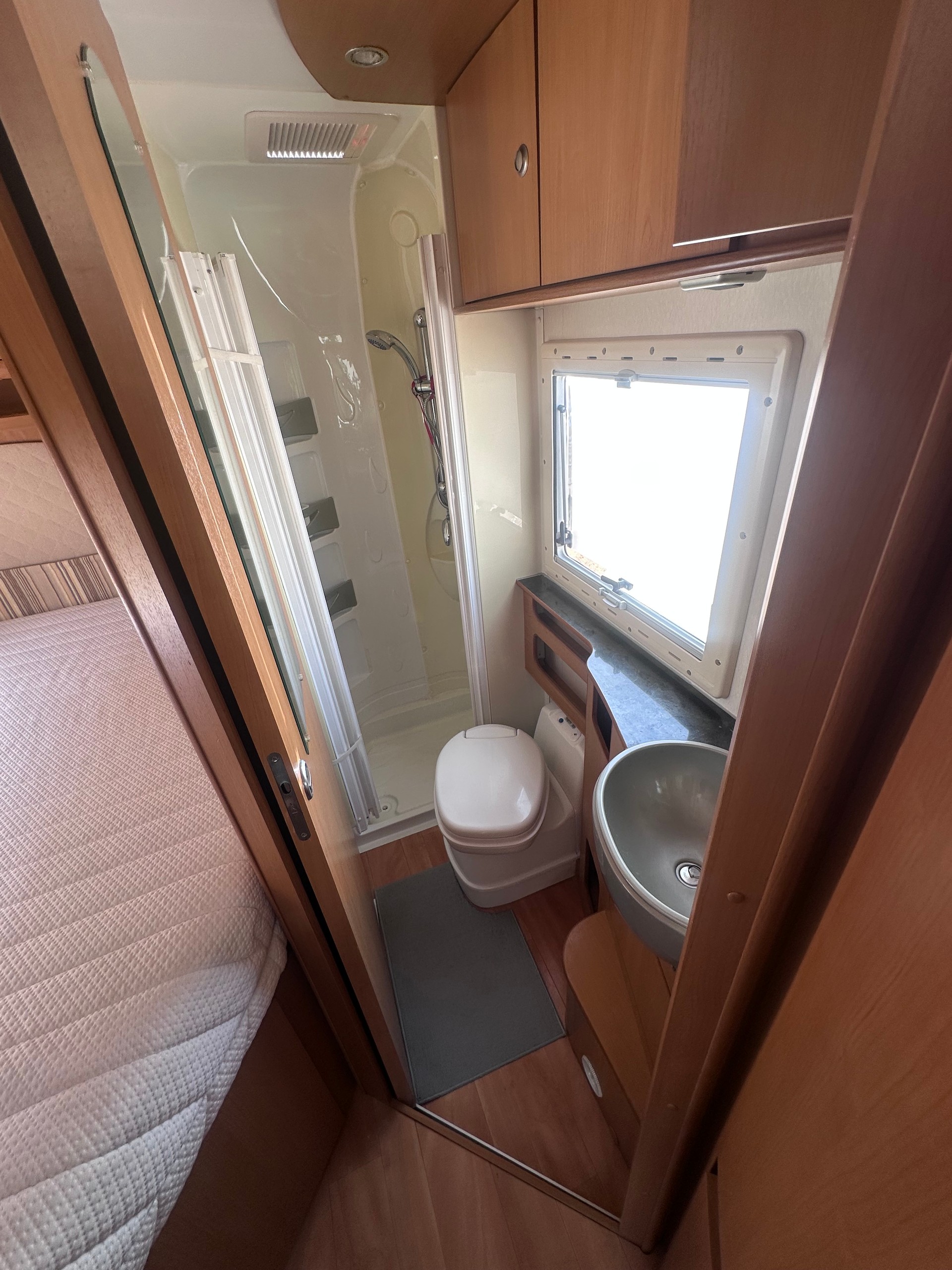 CI CARAVANSINTERNATIONAL Cipro 35-image-9