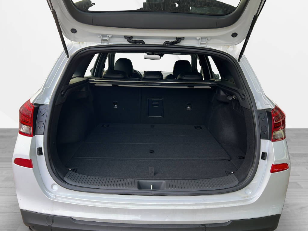 HYUNDAI i30 Wagon 1.5 T-GDi N Line 48V MH DCT-image-8
