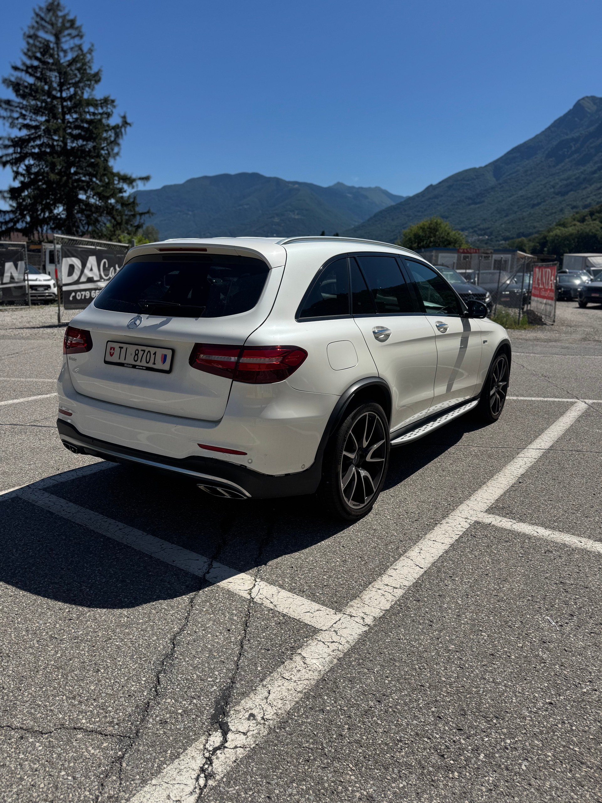 MERCEDES-BENZ GLC 43 AMG 4Matic 9G-Tronic-image-2
