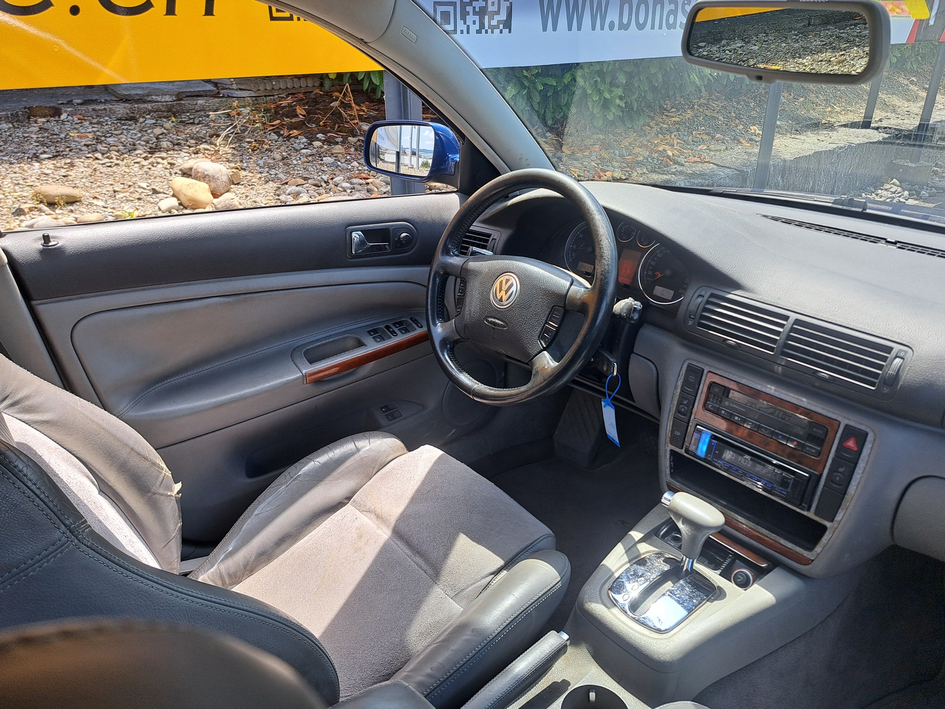 VW Passat Variant 2.0 Trendline-image-2