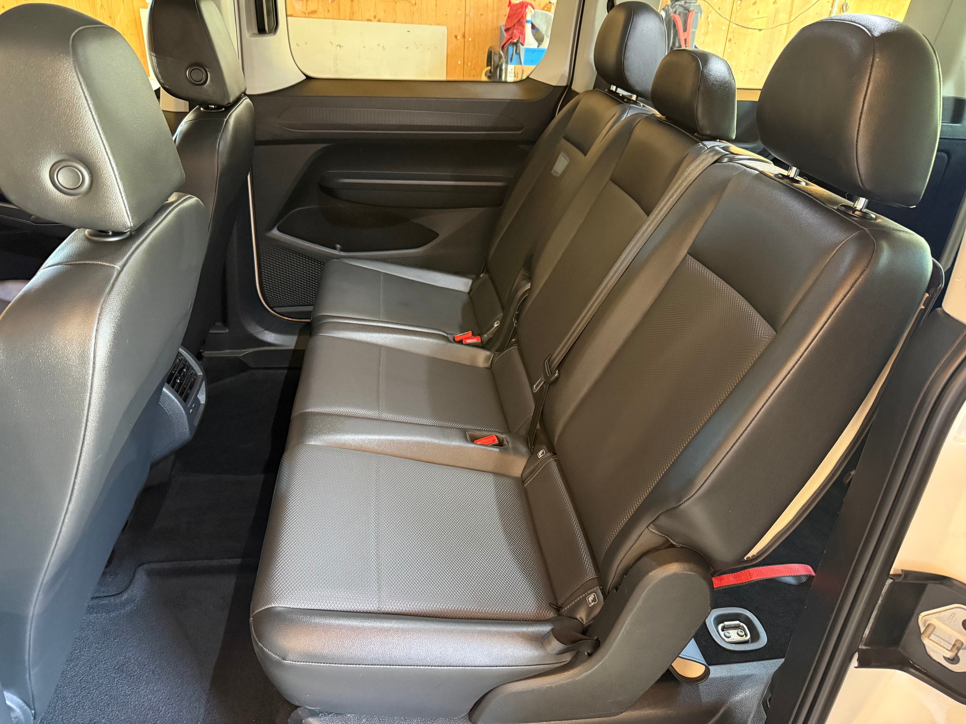 VW Caddy Maxi 2.0 TDI Life DSG-image-7