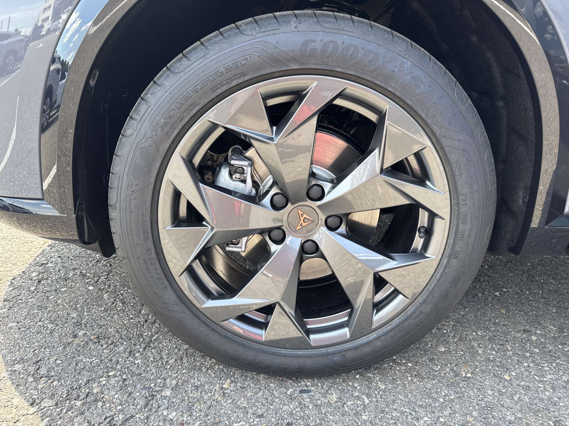 CUPRA Formentor 1.5 TSi DSG-Automat-image-8