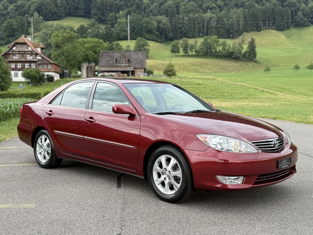 TOYOTA XLE V6 3.0-image-0
