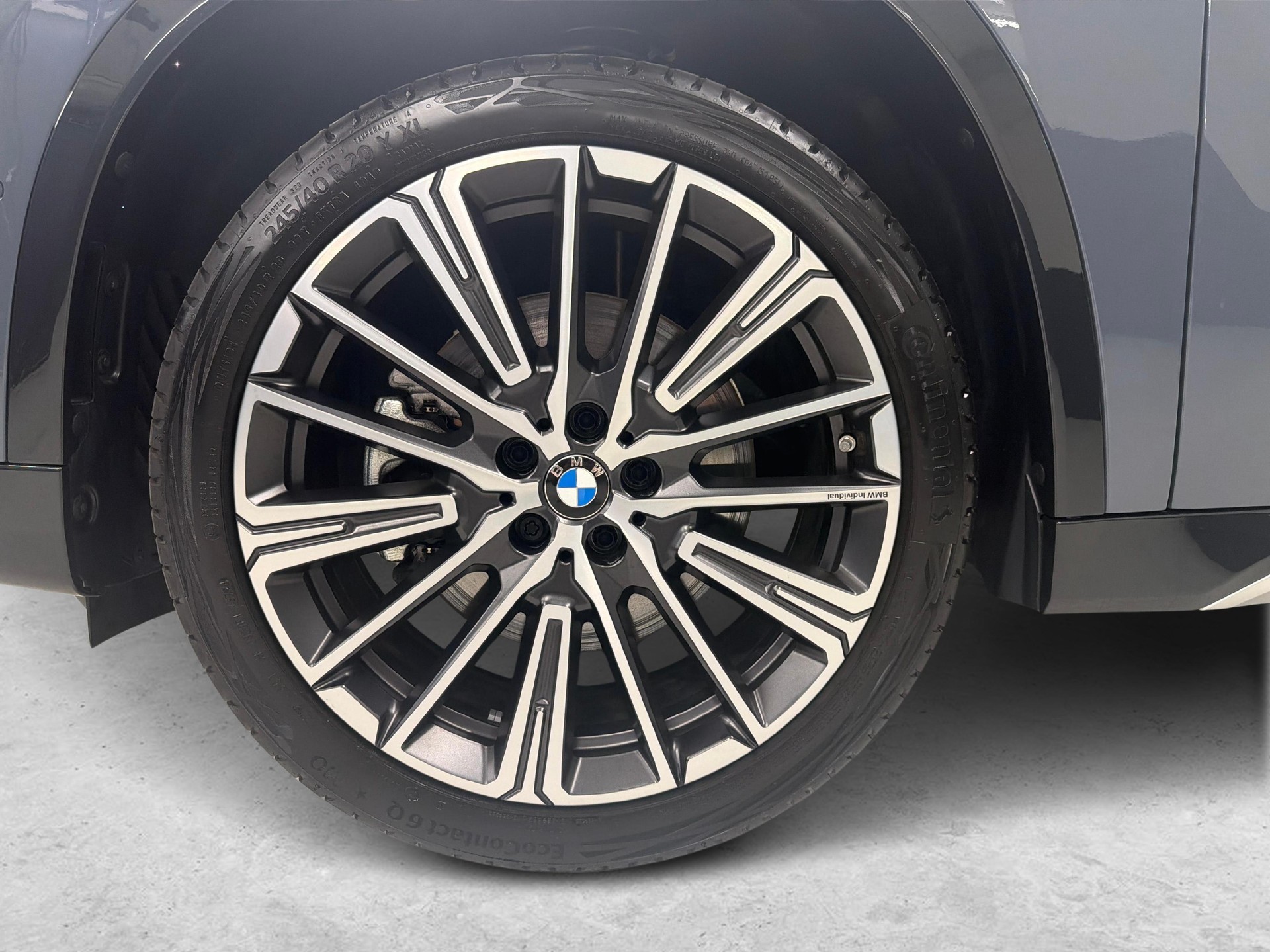 BMW X1 23d xDrive23d-image-9