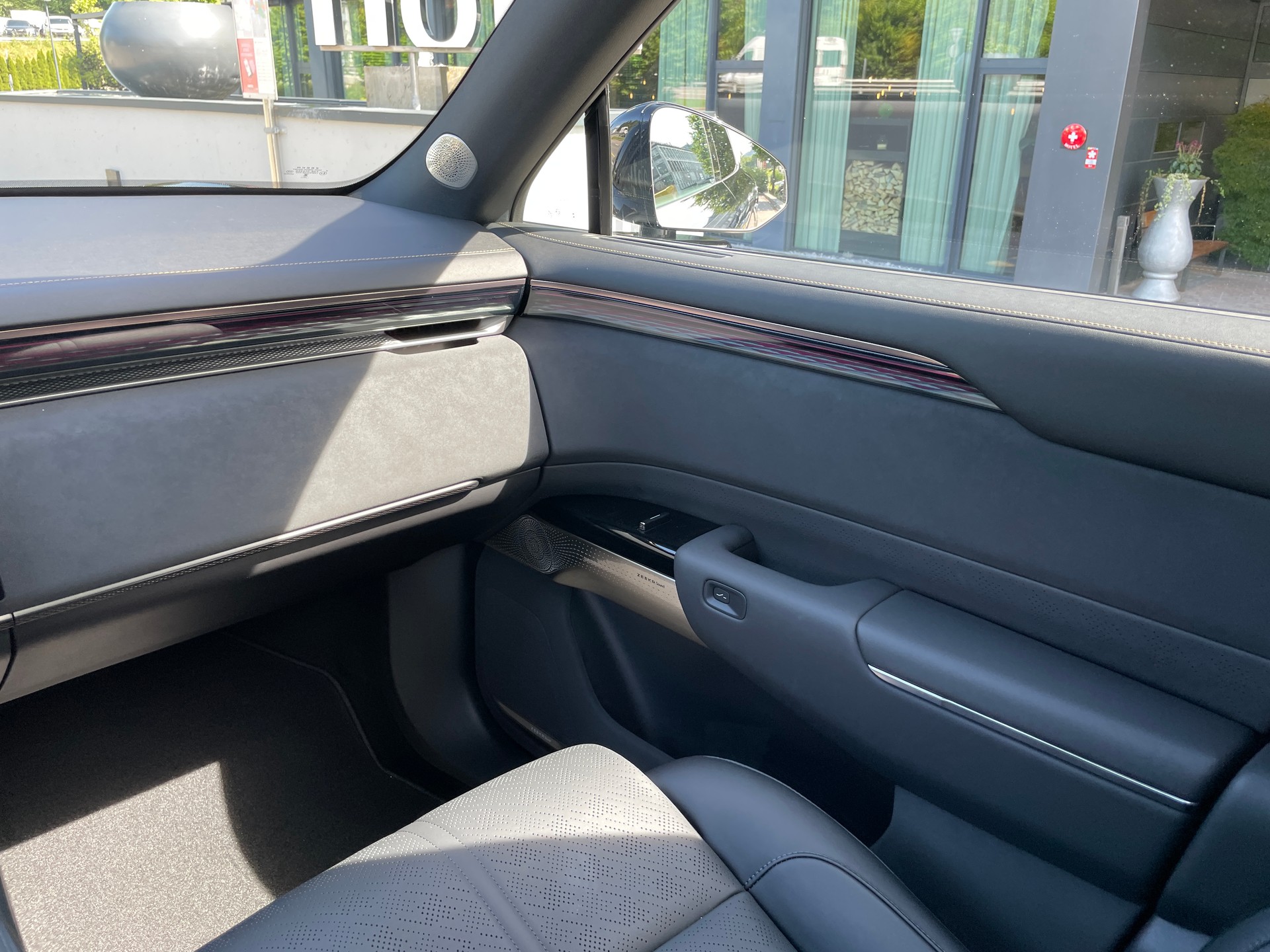 ZEEKR ZEEKR 7X 100kWh Privilege AWD mit Comfort und Cockpitpaket / MODELL 26-image-19