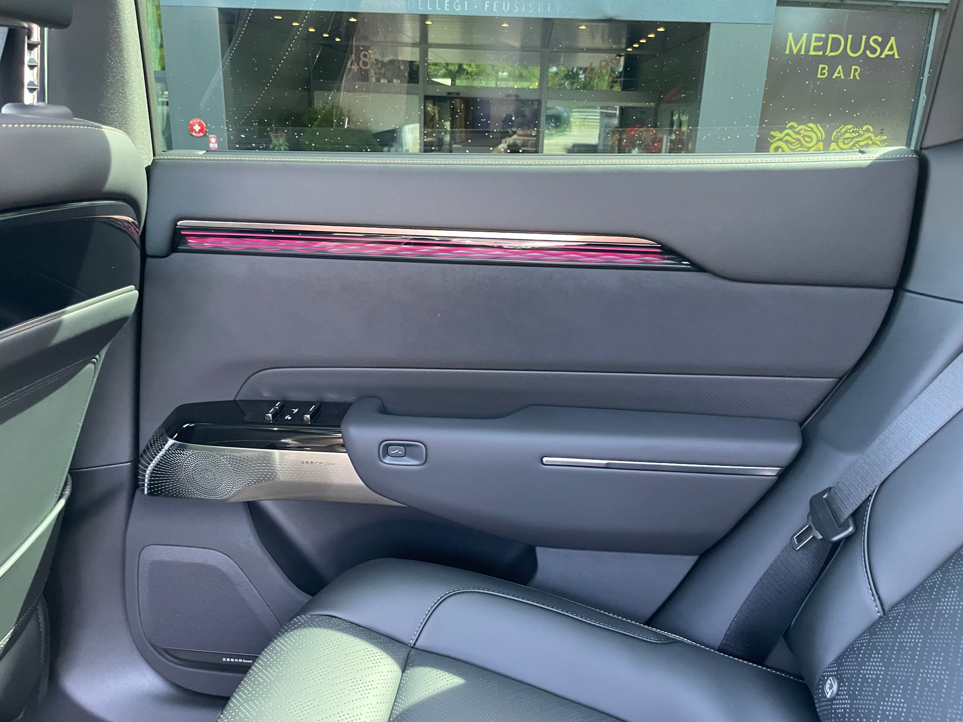 ZEEKR ZEEKR 7X 100kWh Privilege AWD mit Comfort und Cockpitpaket / MODELL 26-image-15