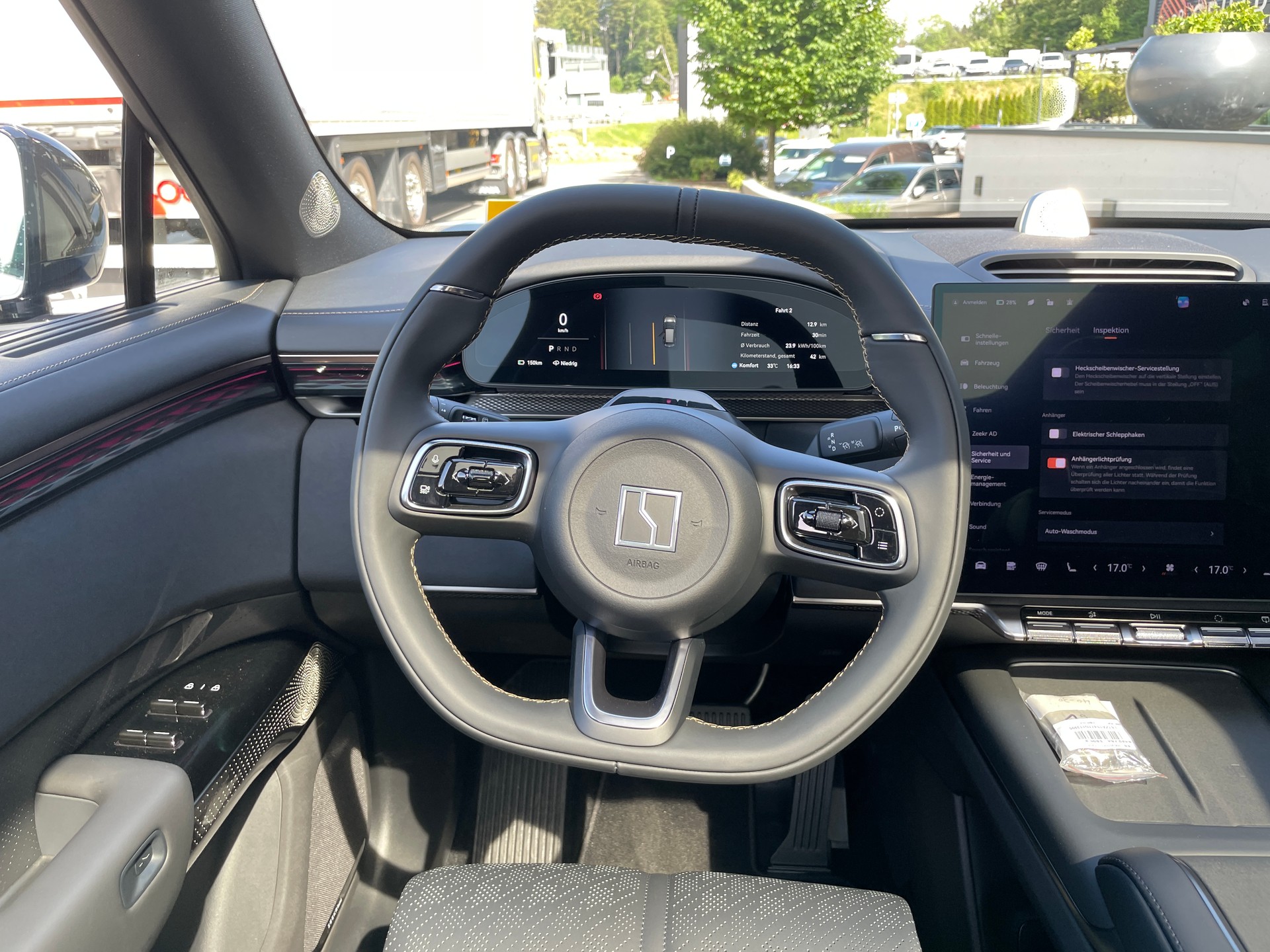 ZEEKR ZEEKR 7X 100kWh Privilege AWD mit Comfort und Cockpitpaket / MODELL 26-image-21
