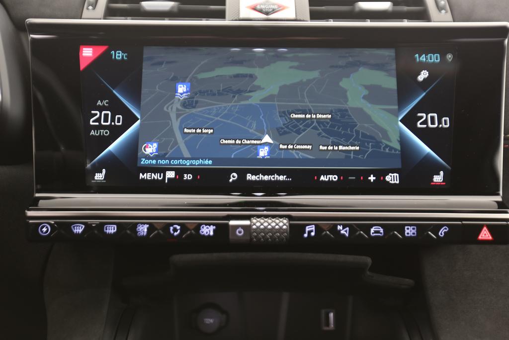 DS AUTOMOBILES 7 Crossback 1.6 E-Tense Performance Line 4x4-image-5
