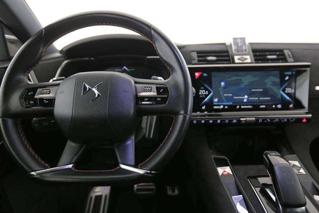 DS AUTOMOBILES 7 Crossback 1.6 E-Tense Performance Line 4x4-image-4