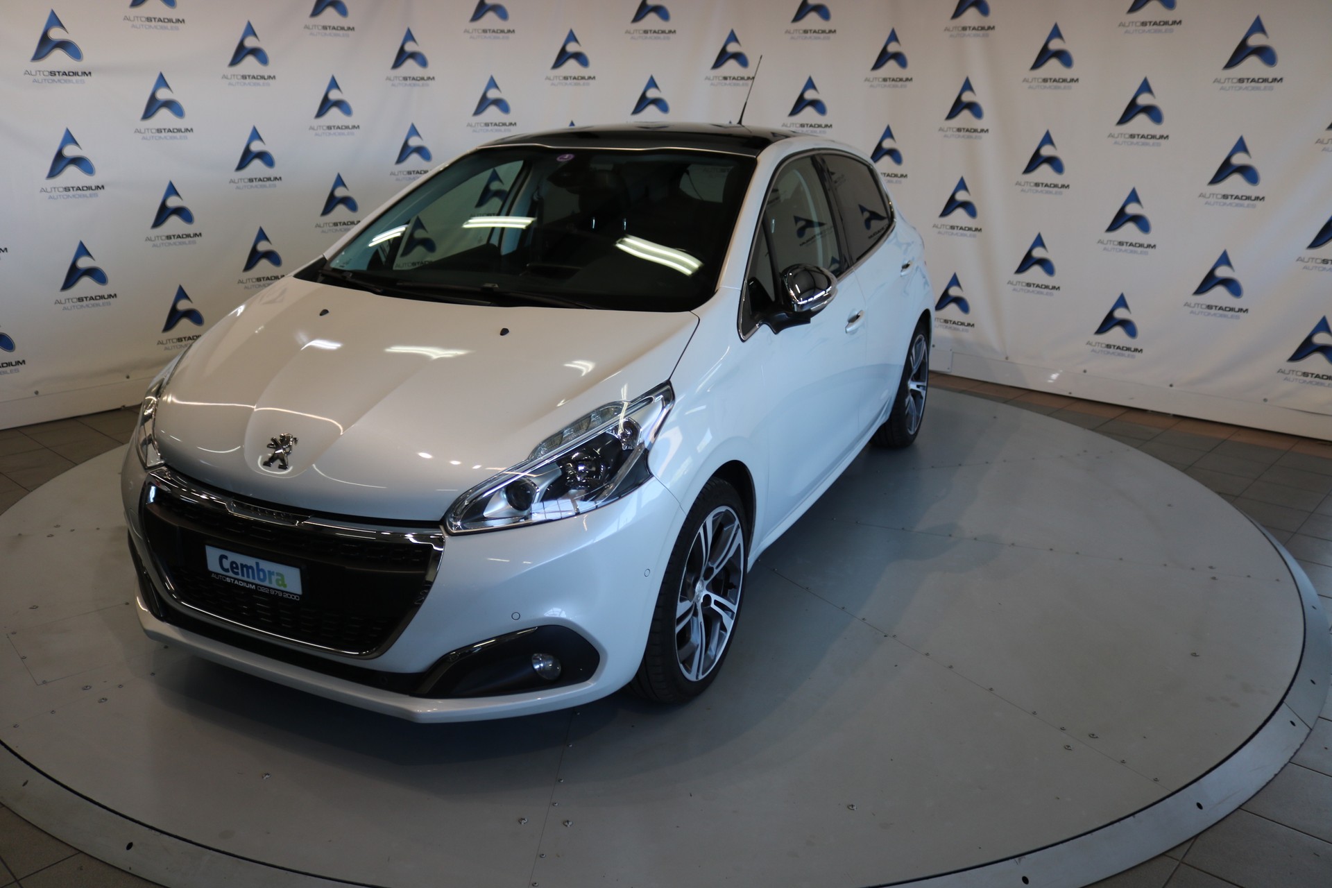 PEUGEOT 208 Allure EAT6-image-18