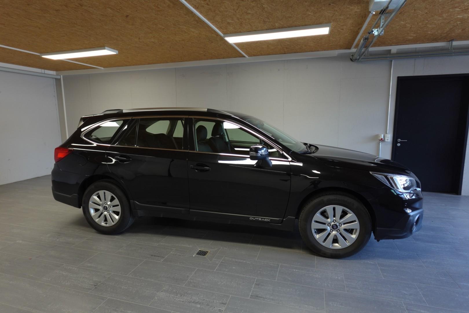 SUBARU Outback 2.0 D Swiss-image-4