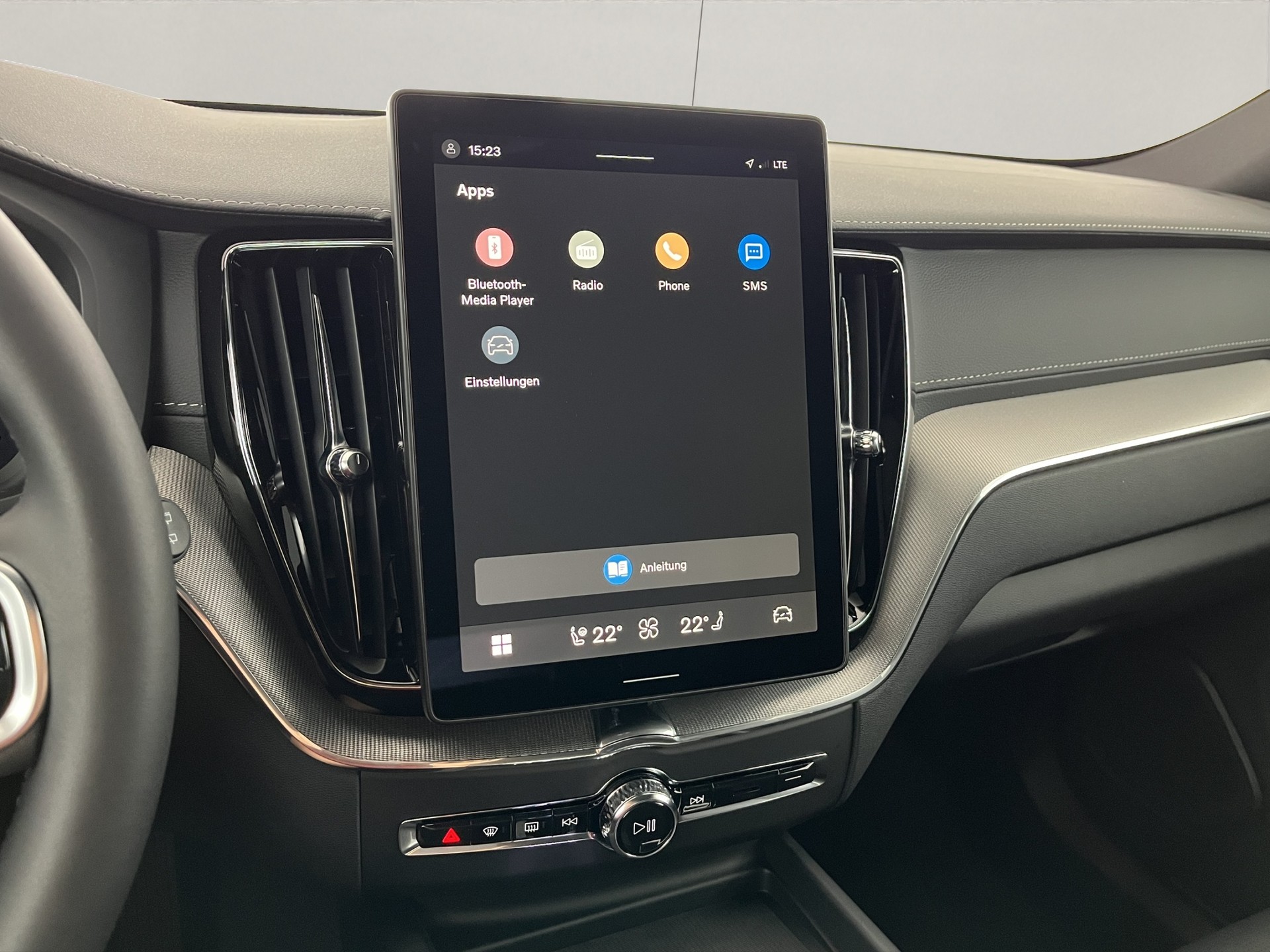 VOLVO XC60 2.0 T8 TE Black Edition eAWD-image-13
