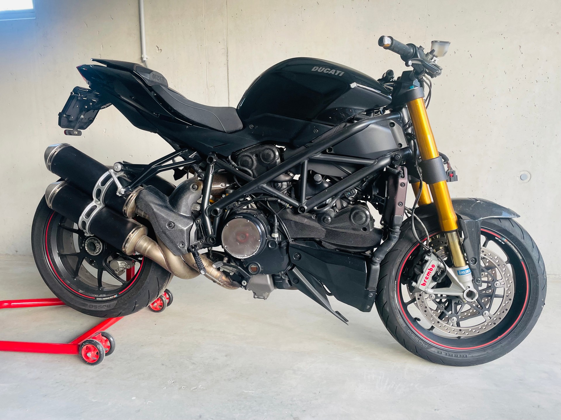 DUCATI Streetfighter 1099 S-image-1