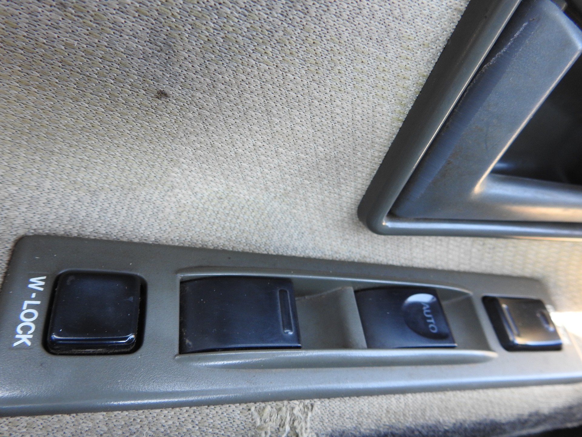 SUZUKI Vitara 2.0 Wagon-image-22