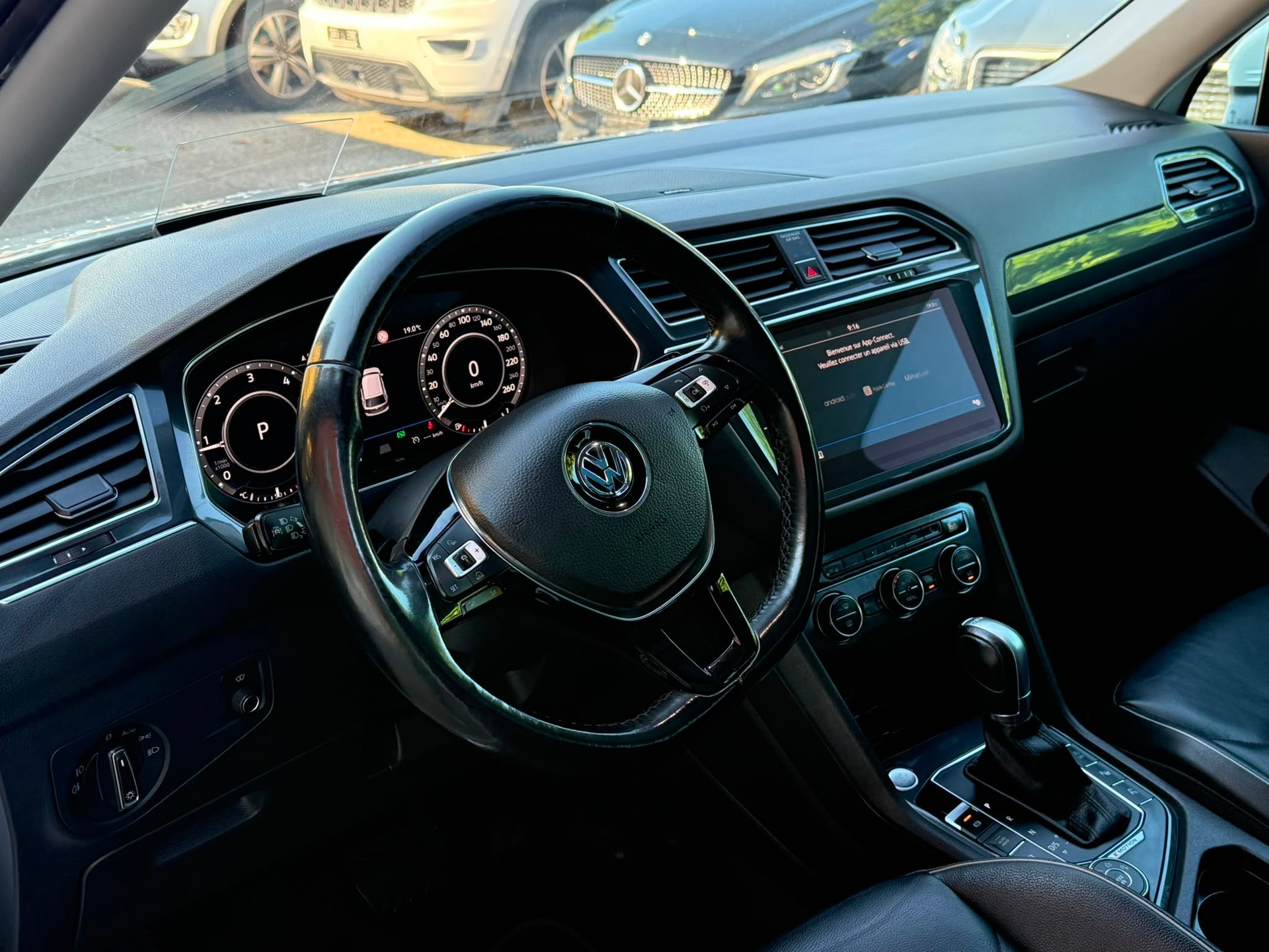 VW Tiguan Allspace 2.0 TDI SCR Highline 4Motion DSG-image-8