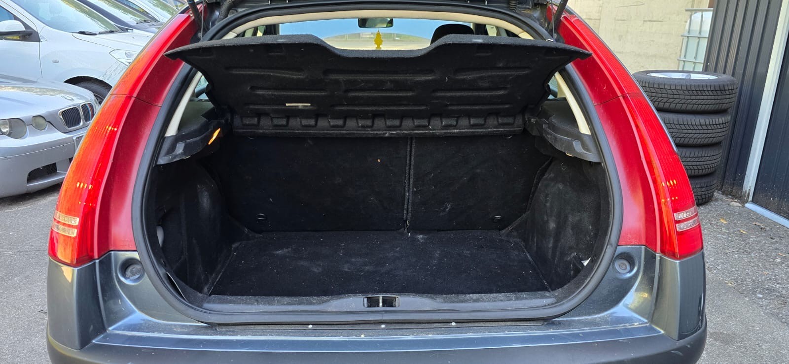 CITROEN C4 Berline 1.4i 16V X-image-4