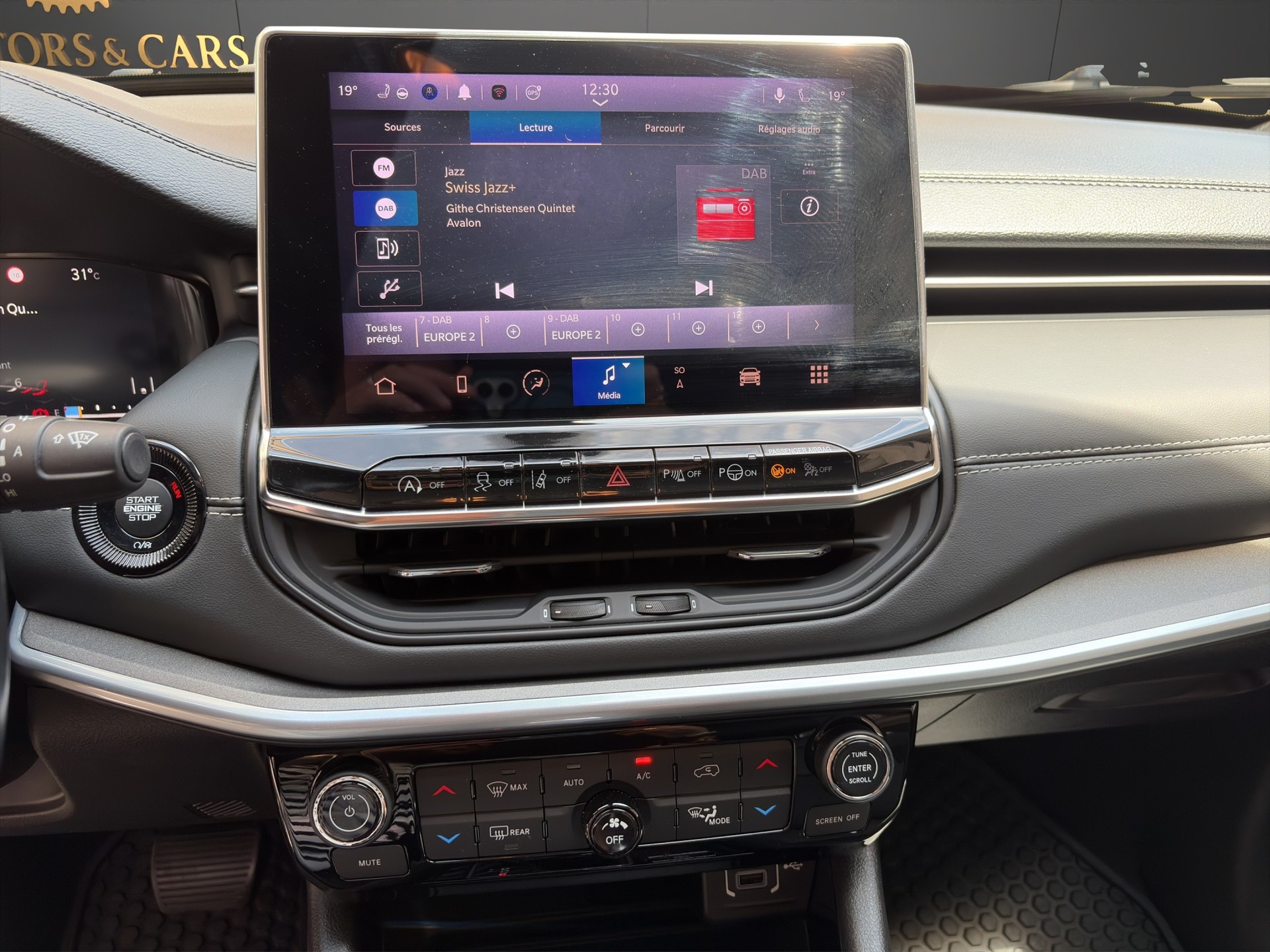 JEEP Compass 4x2 1.3 Limited DKG-image-22