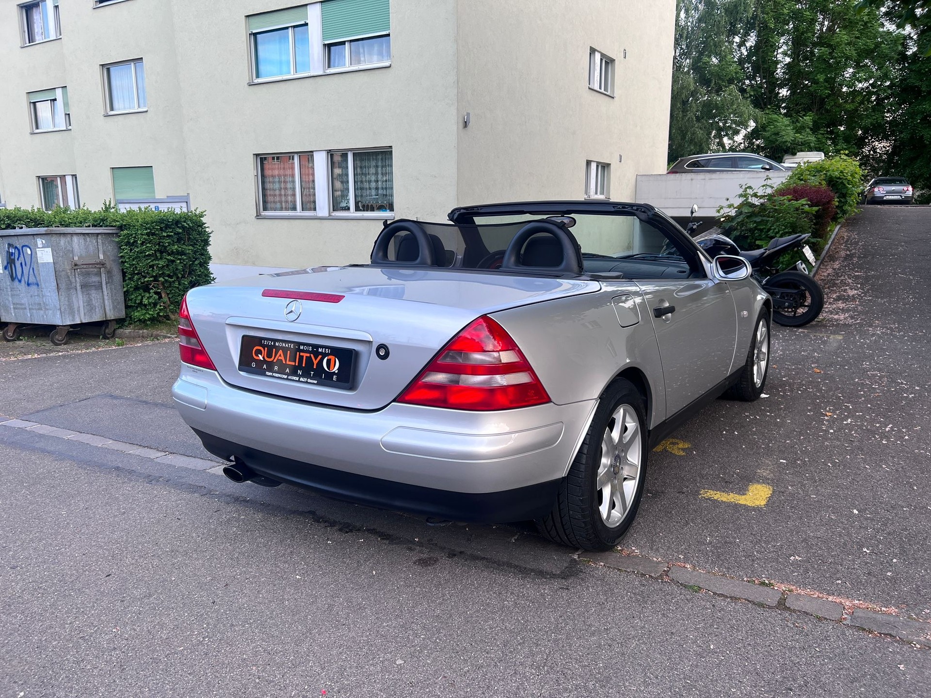 MERCEDES-BENZ SLK 200-image-3