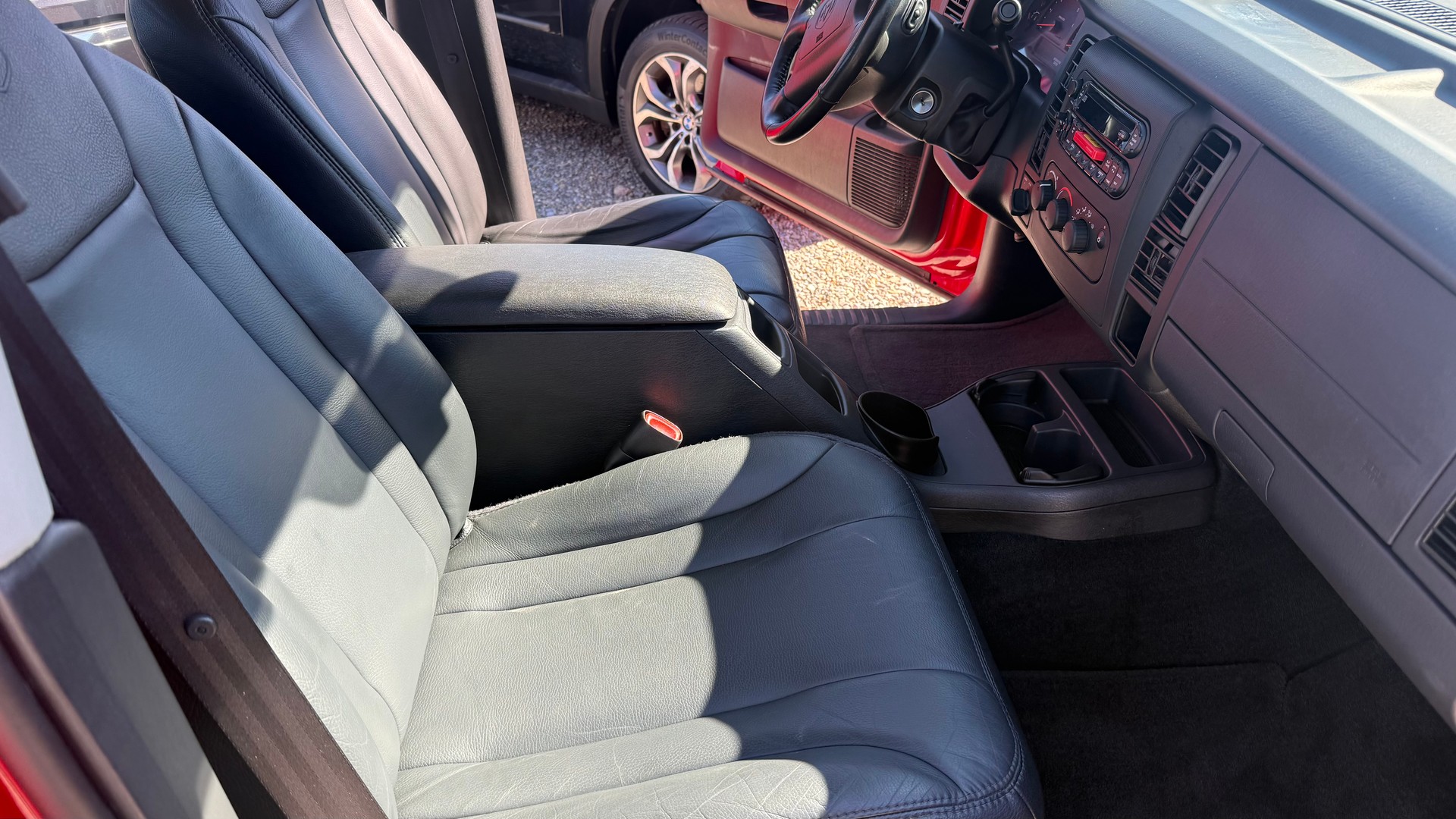 DODGE Dakota 4.7 Pick-up-image-10