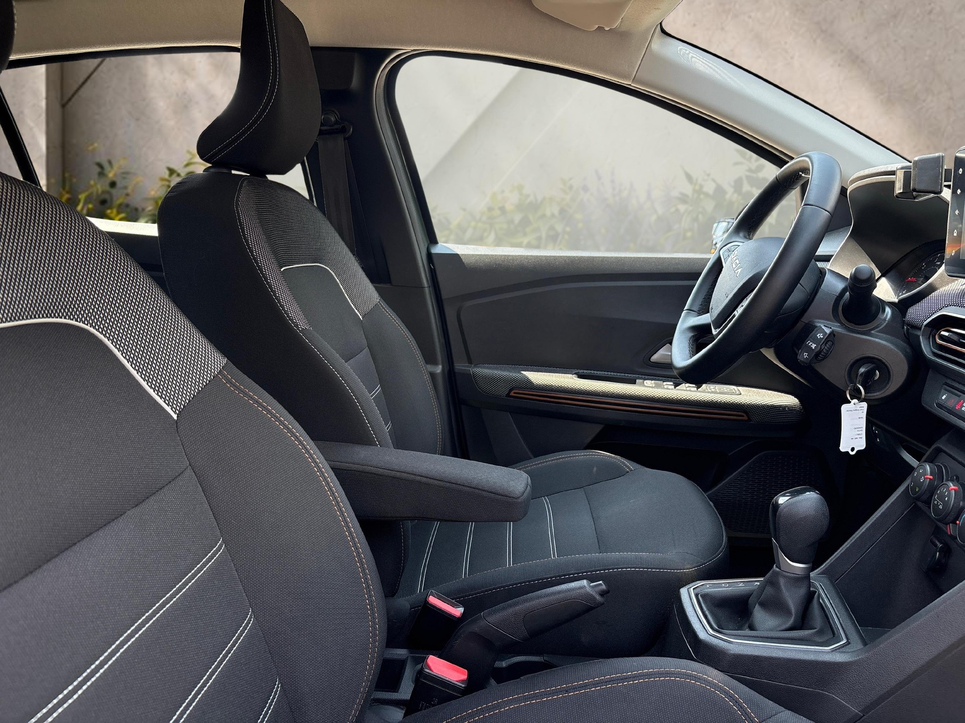 DACIA Sandero 1.0 TCe Stepway Expression-image-8