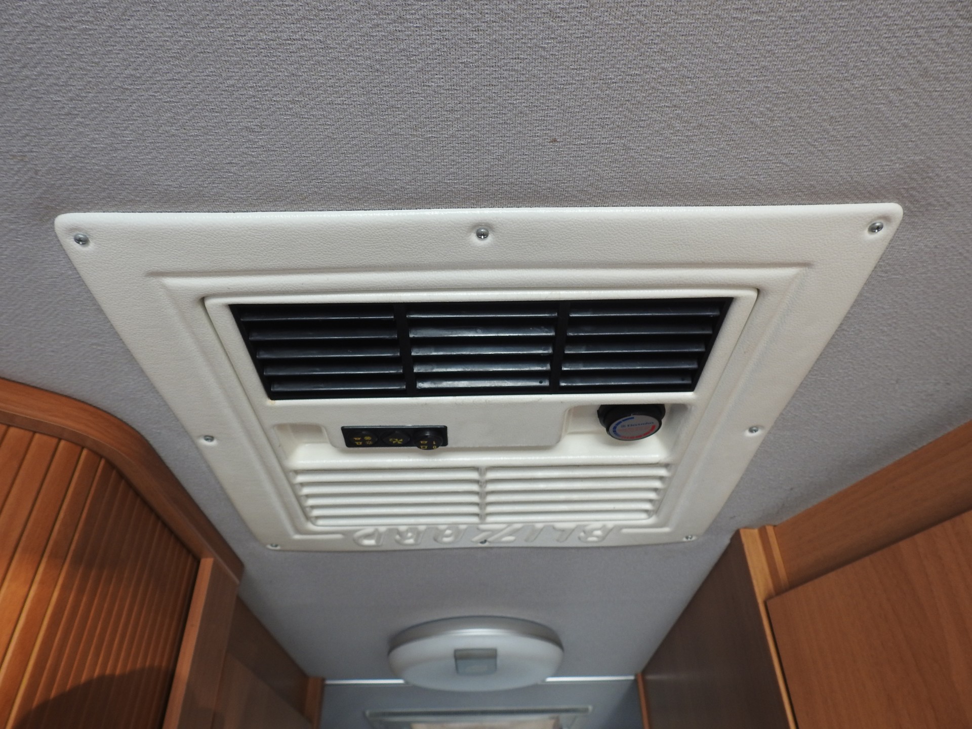 FIAT Knaus 18 2.5 TD-image-23