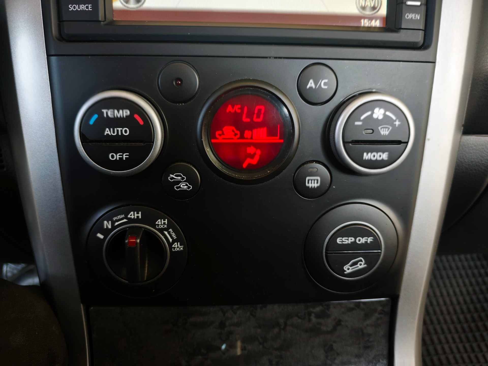SUZUKI Grand Vitara 3.2 24V V6 GL Top-image-4