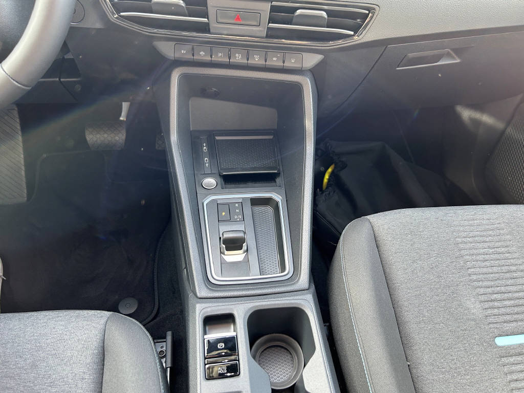 FORD TOURNEO CONNECT Grand 1.5 EcoBoost 150 Active PHEV-image-15