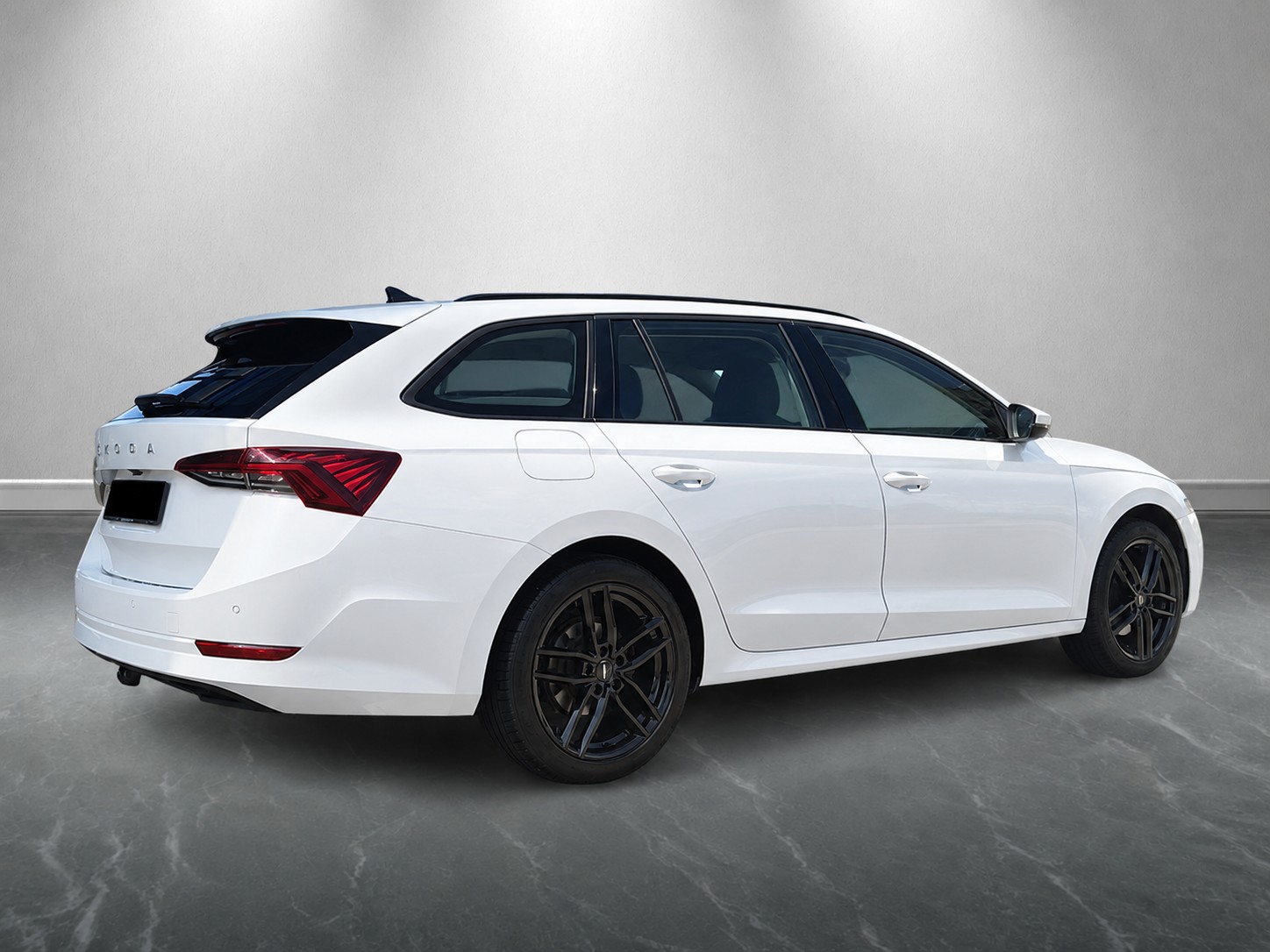 SKODA Octavia Combi 2.0 TDI DSG Style 4x4-image-1