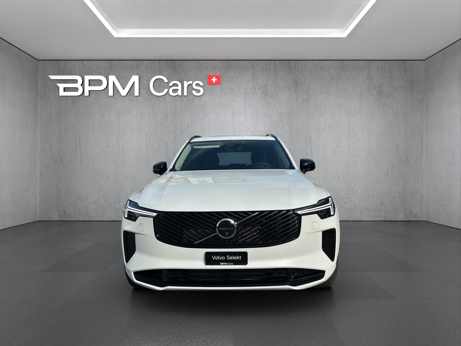 VOLVO XC90 2.0 T8 TE Ultra Dark eAWD-showroom-element-1