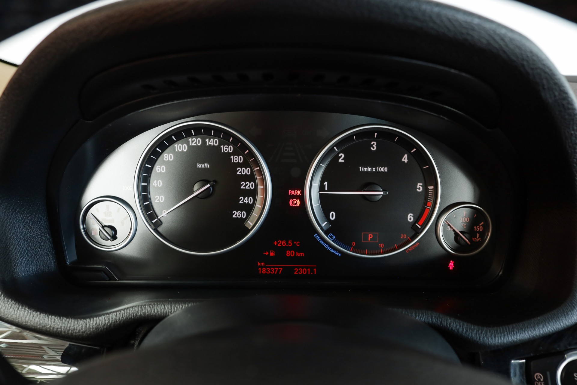BMW X4 xDrive 20d xLine Steptronic-image-15