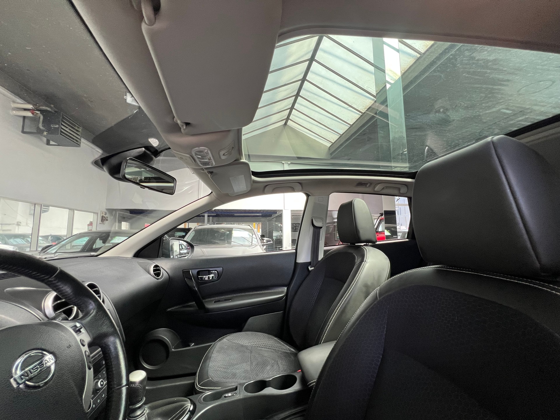 NISSAN Qashqai 1.6 dCi iStop 360-image-9