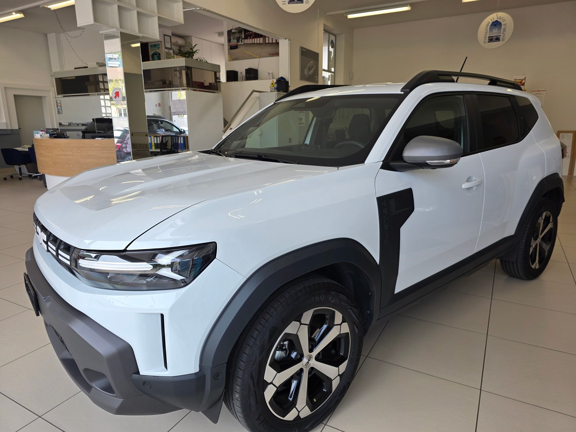 DACIA Duster HEV 140 Journey-image-2