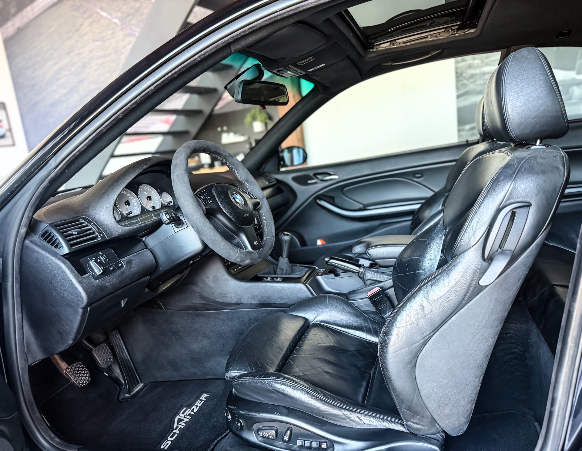 BMW M3 Coupé-image-4