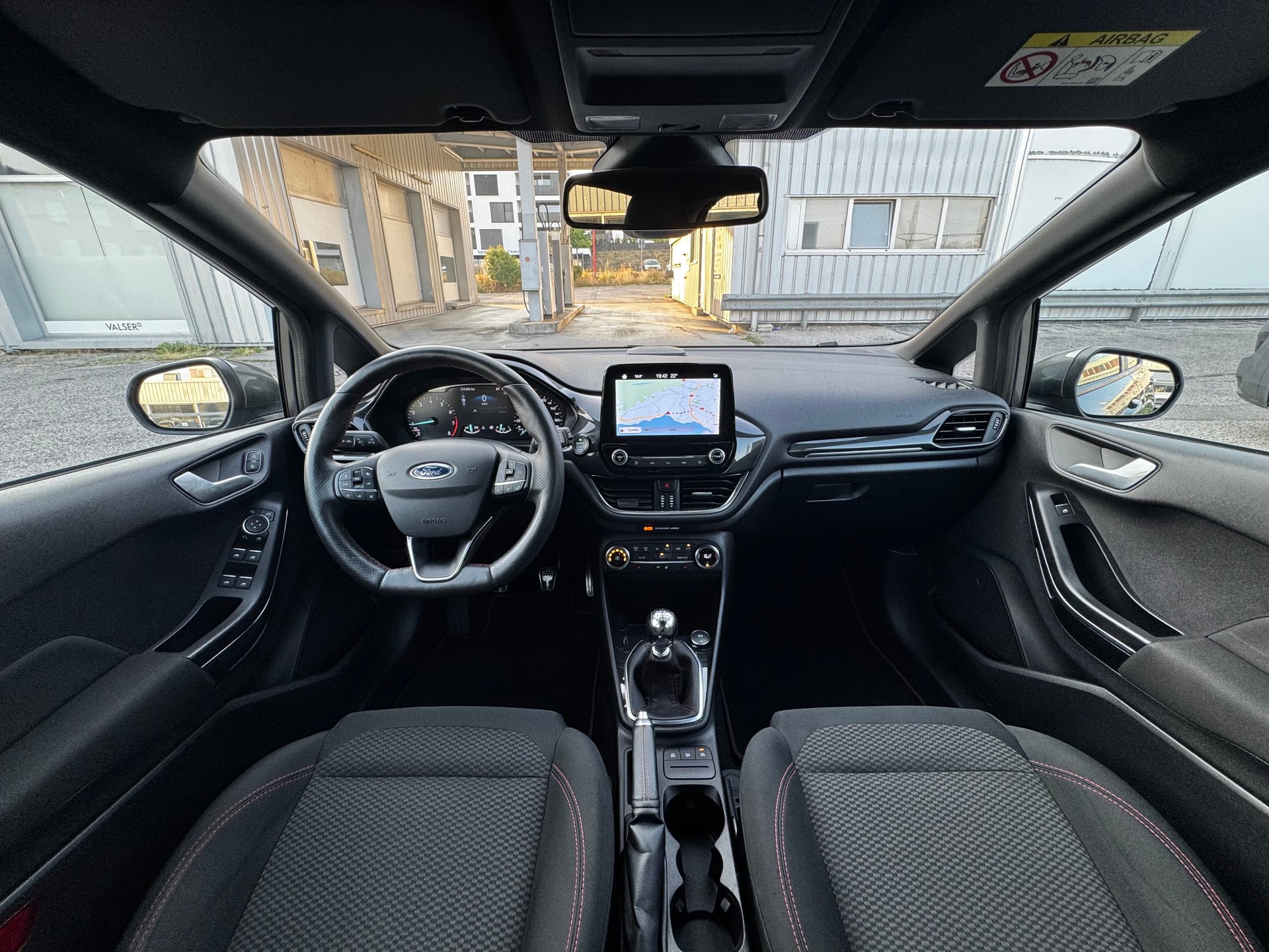 FORD Fiesta 1.0 SCTi ST Line-image-10