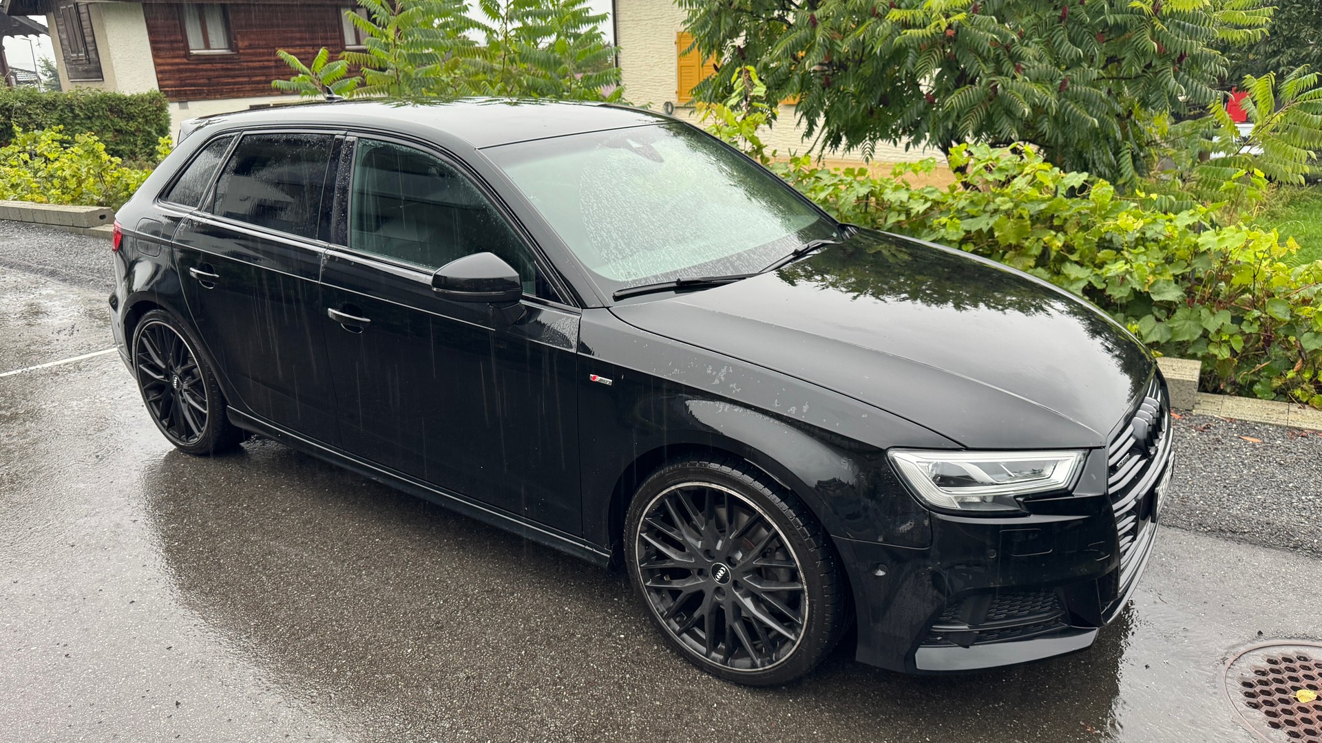 AUDI A3 Sportback 40 TFSI Sport quattro S-tronic-image-1