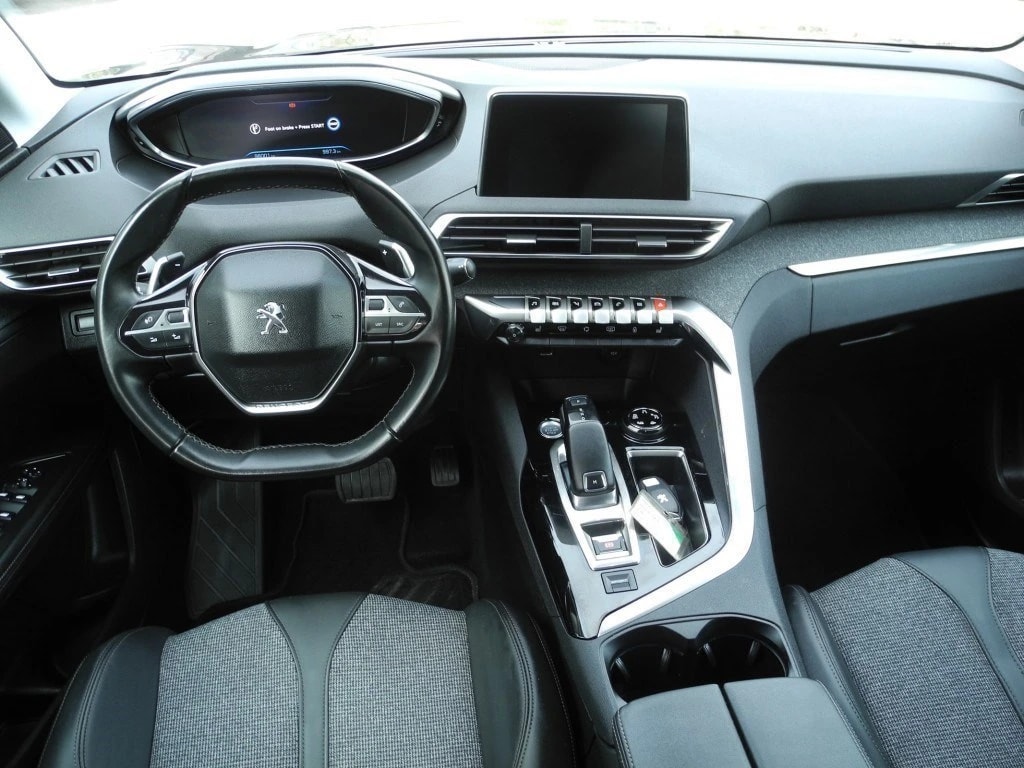 PEUGEOT 5008 1.6 Pure Tech Allure EAT8 ** 181 PS ** 7-Plätzer ** Frisch ab MFK und Service **-image-8